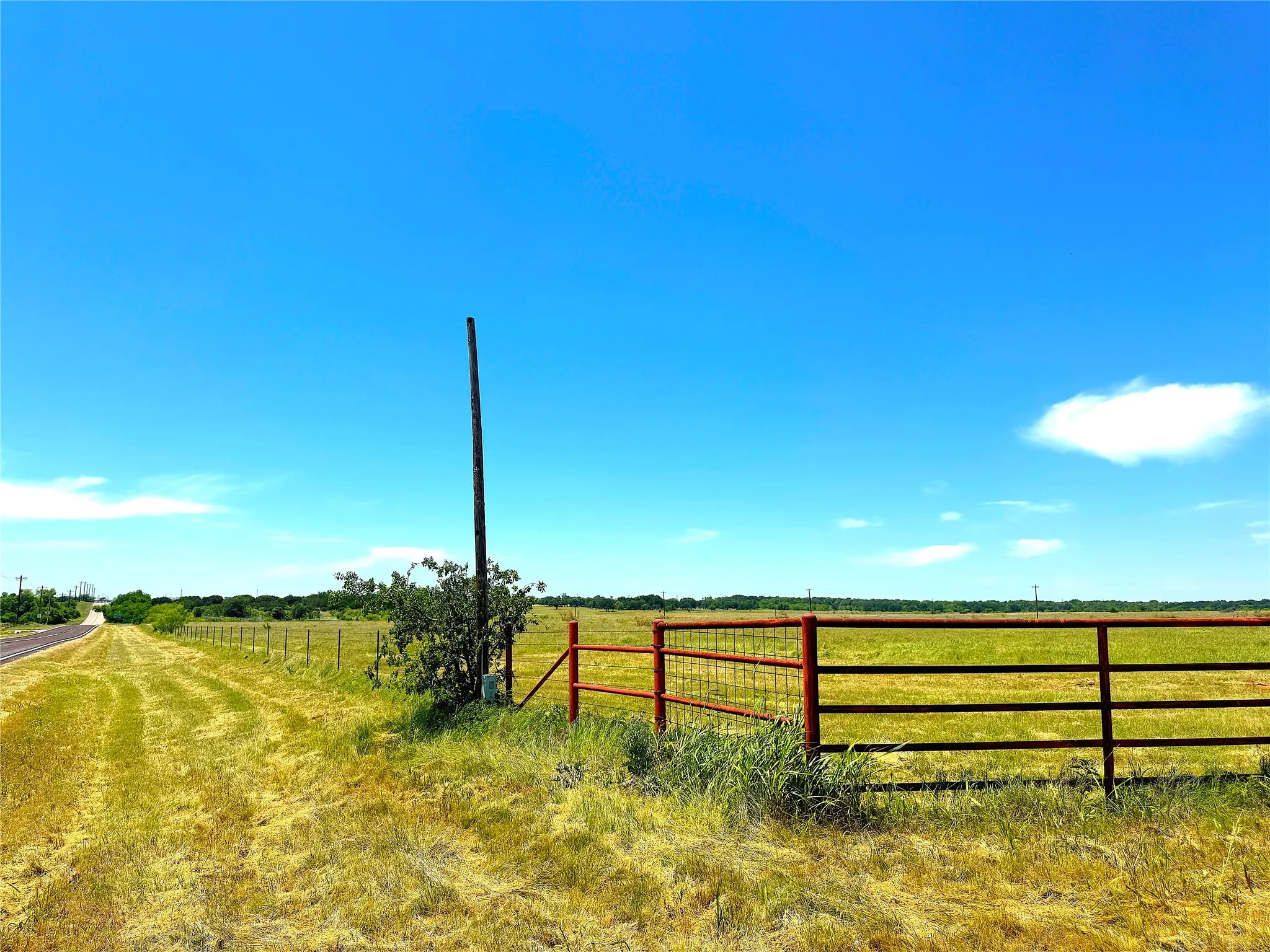 Unimproved Land For Sale in Parker County , TBD W Fm 52, Whitt, Texas 76490, 0, 0, Garage spaces, 0 Sqft, built in 0, Price $695,000, mls#21277763, Real Estate Agent in Whitt, Homes For Sale in Parker county, Homes For Sale in Whitt, Realtor in Whitt Texas, Real Estate Brokerage Independent Realty Texas, Luminita Cordes Realtor