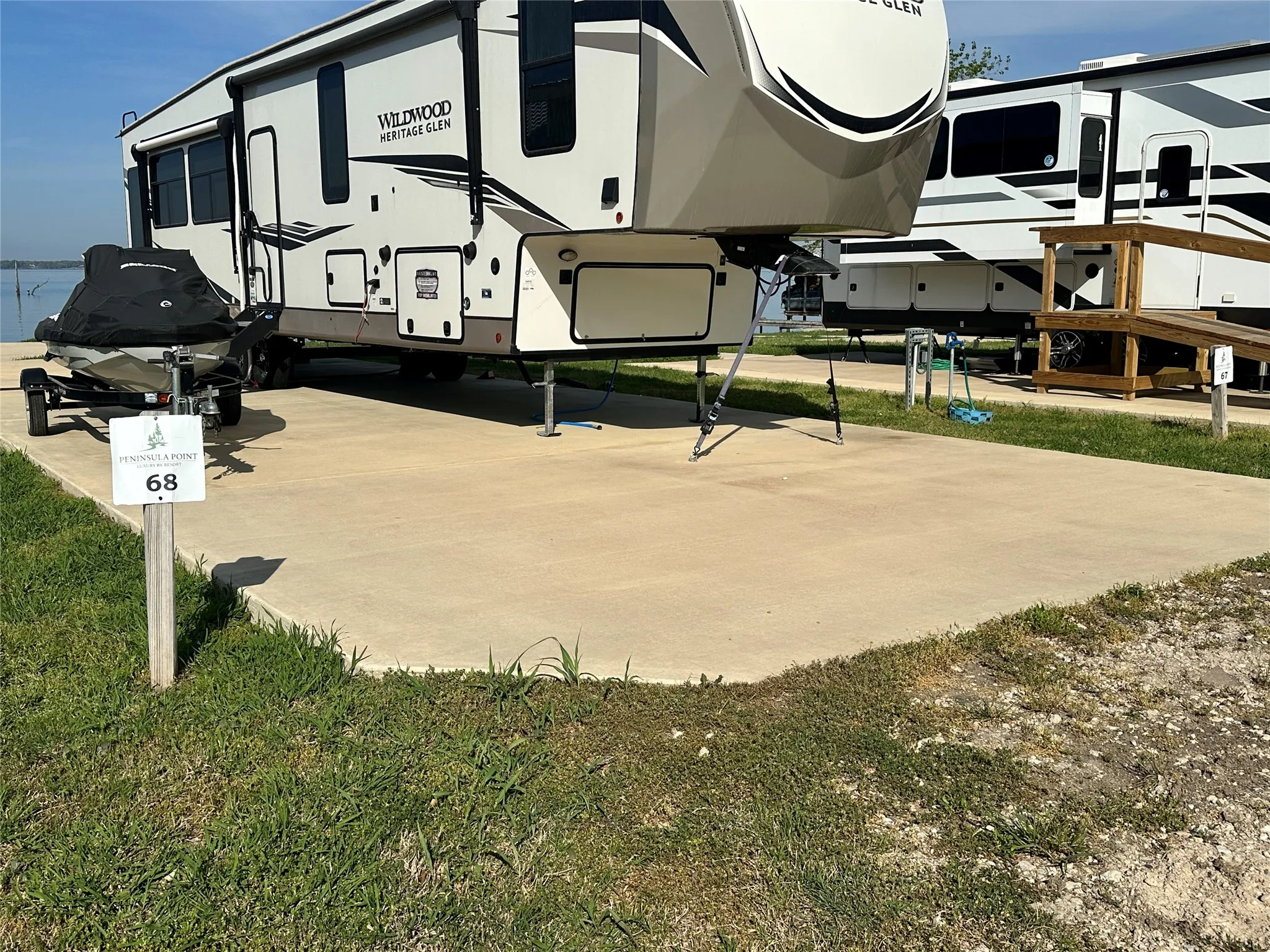 RV not included the sale - but can be purchased additionally.