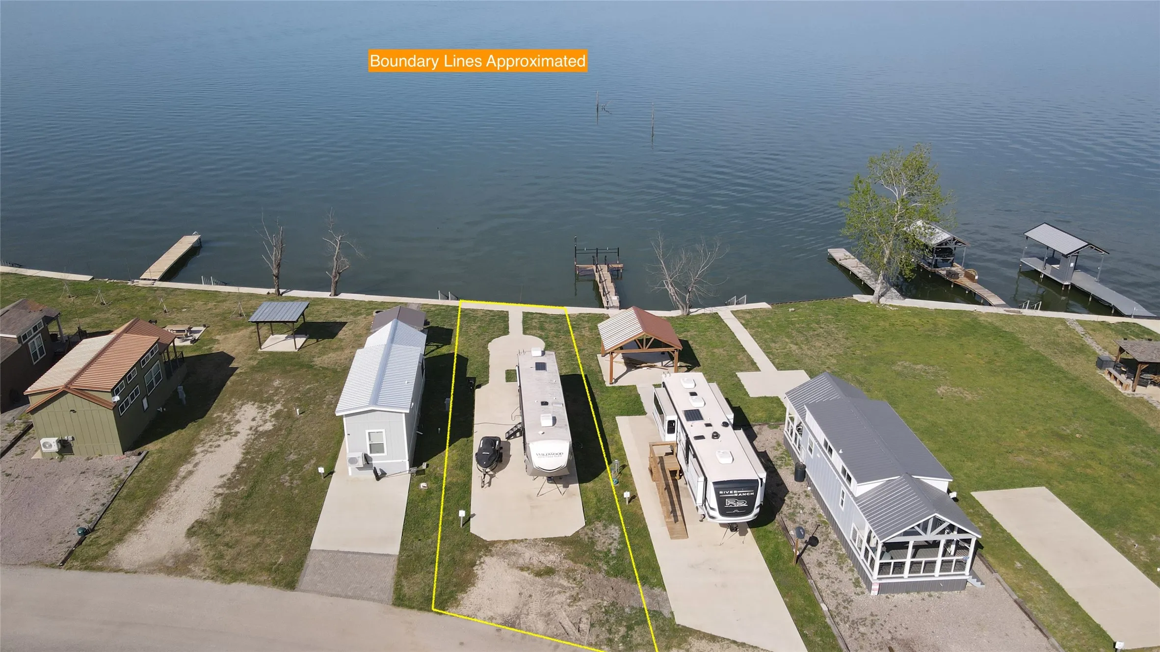 RV not included the sale - but can be purchased additionally.
