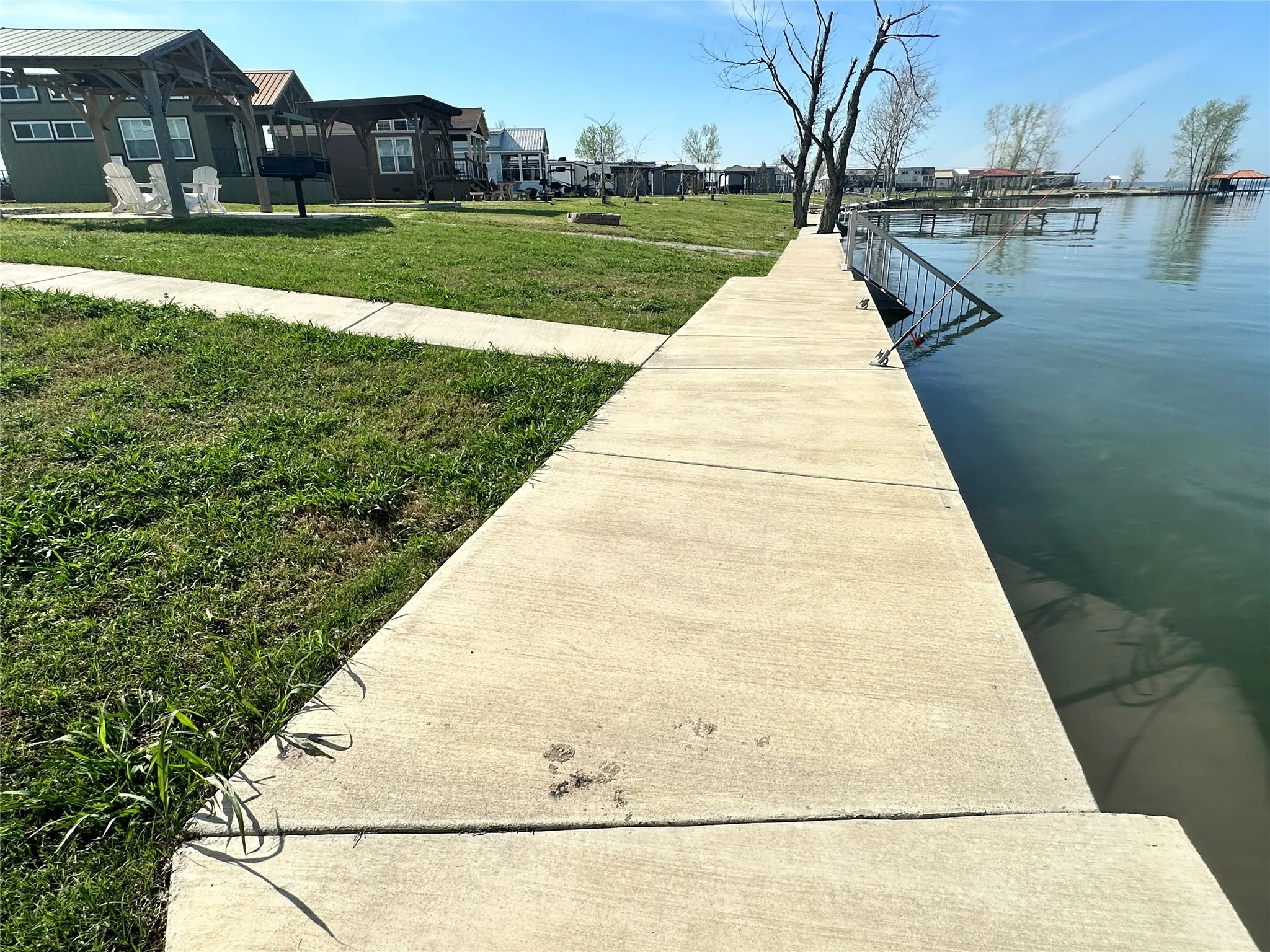 Improved Land For Sale in Navarro County , Lot 68 Peninsula Road, Kerens, Texas 75144, 0, 0, Garage spaces, 0 Sqft, built in 0, Price $130,000, mls#21206069, Real Estate Agent in Kerens, Homes For Sale in Navarro county, Homes For Sale in Kerens, Realtor in Kerens Texas, Real Estate Brokerage Independent Realty Texas, Luminita Cordes Realtor