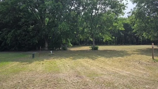 Unimproved Land For Sale in Fannin County , 100 Block Ross Avenue, Trenton, Texas 75490, 0, 0, Garage spaces, 0 Sqft, built in 0, Price $224,500, mls#21277792, Real Estate Agent in Trenton, Homes For Sale in Fannin county, Homes For Sale in Trenton, Realtor in Trenton Texas, Real Estate Brokerage Independent Realty Texas, Luminita Cordes Realtor