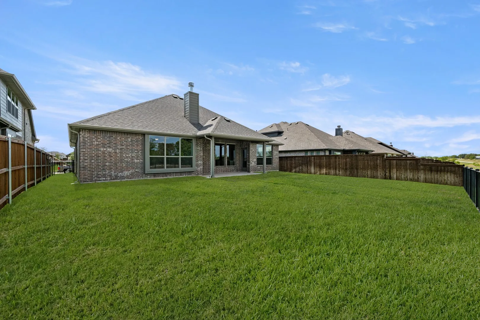 DFW-Silo Mills-Concept 2040-7857 Barley Field Street-Back-Risewell Homes-2