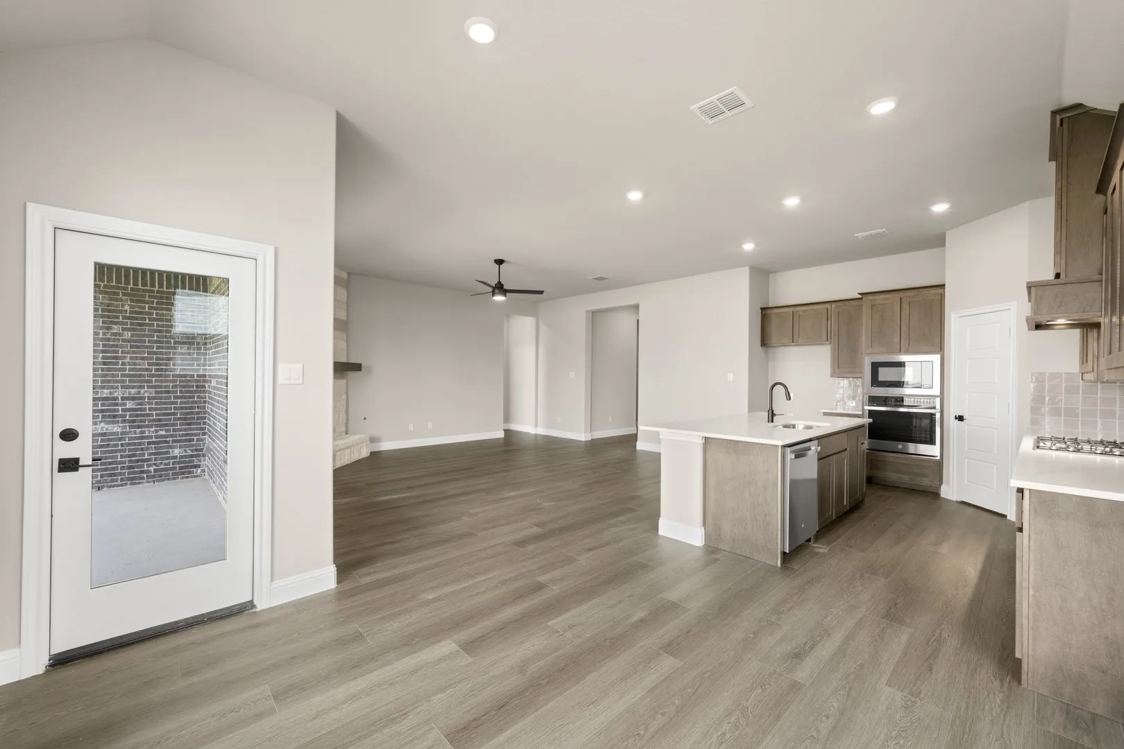 DFW-Silo Mills-Concept 2040-7857 Barley Field Street-Breakfast nook-Risewell Homes-2