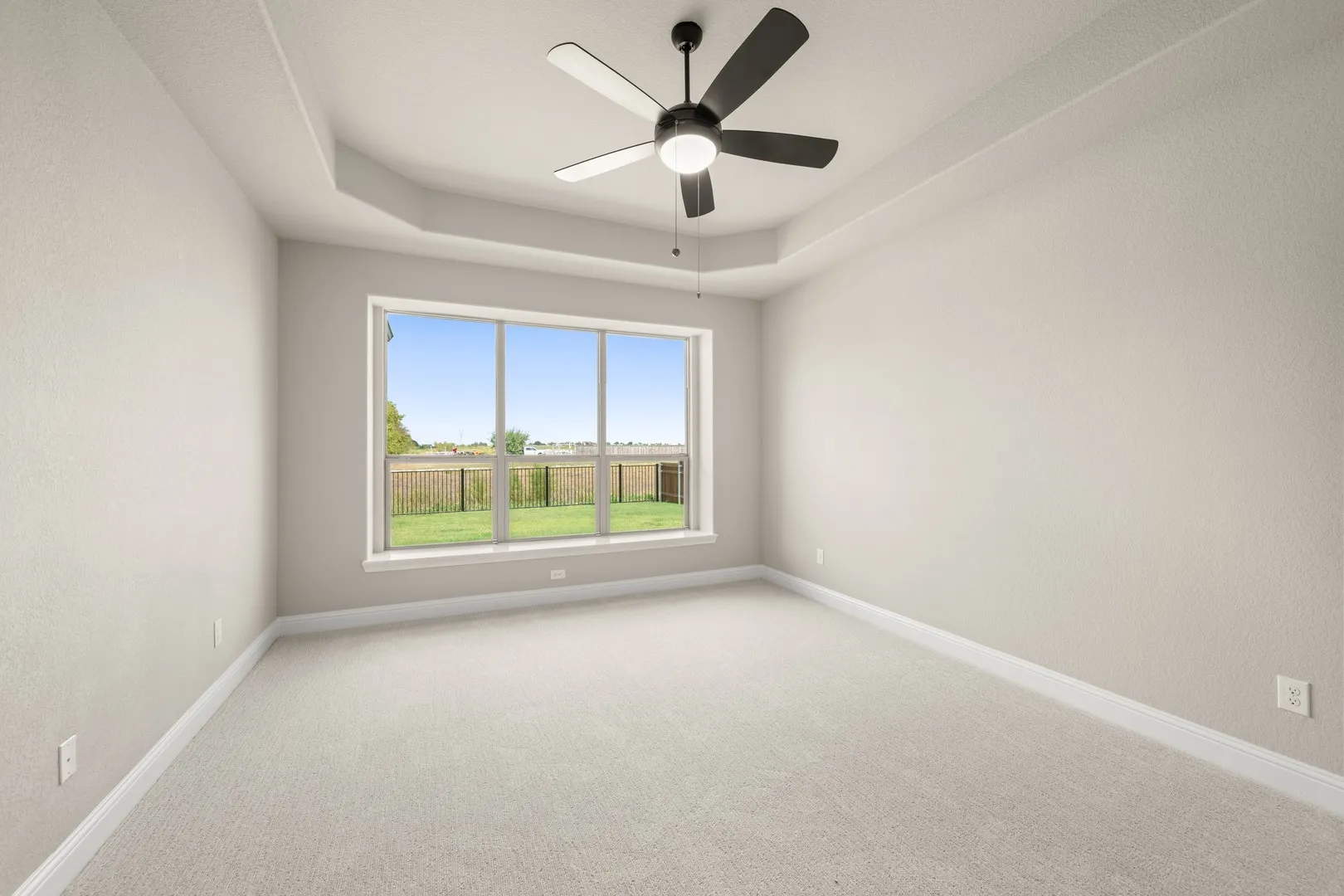 DFW-Silo Mills-Concept 2040-7857 Barley Field Street-Primary Suite-Risewell Homes-1