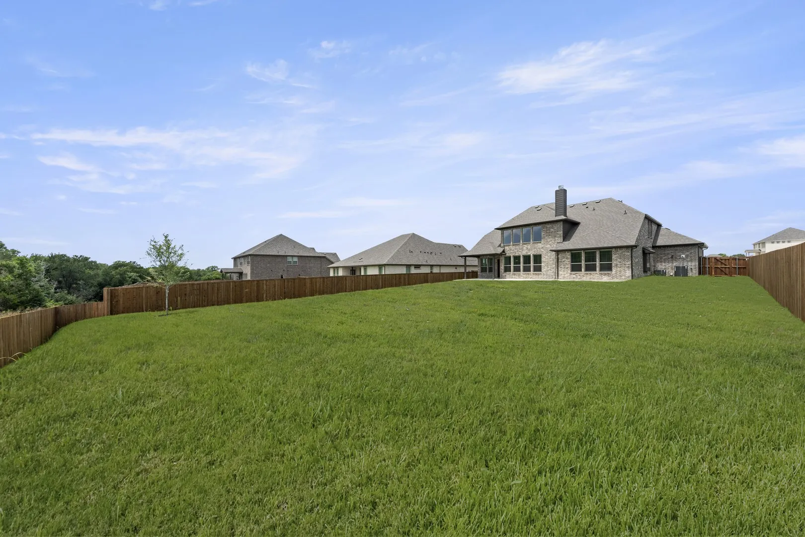 DFW-Lovers Landing-Concept 3218-915 Allegro Avenue-Backyard1-Risewell Homes