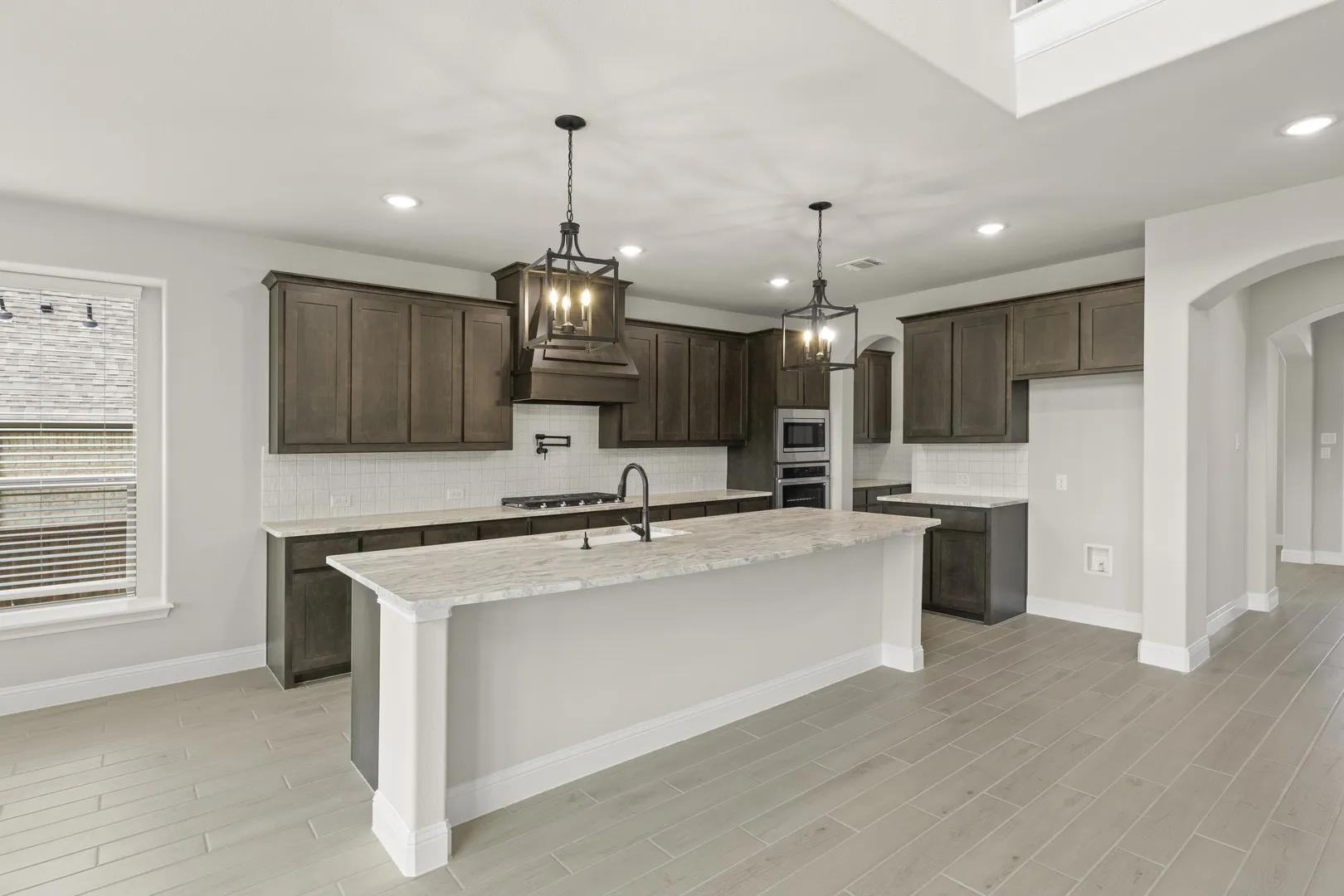 DFW-Lovers Landing-Concept 3218-915 Allegro Avenue-Kitchen2-Risewell Homes