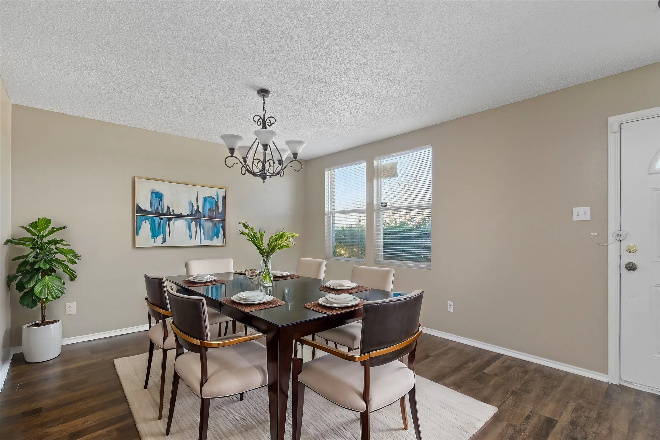 Single Family Residence For Rent in Dallas County , 1308 Dawson Way, Mesquite, Texas 75181, 4 Bedrooms, 3 Bathrooms, 2 Garage spaces, 2,476 Sqft, built in 2004, Price $3,500, mls#21267209, Real Estate Agent in Mesquite, Homes For Rent in Dallas county, Homes For Rent in Mesquite, Realtor in Mesquite Texas, Real Estate Brokerage Independent Realty Texas, Luminita Cordes Realtor