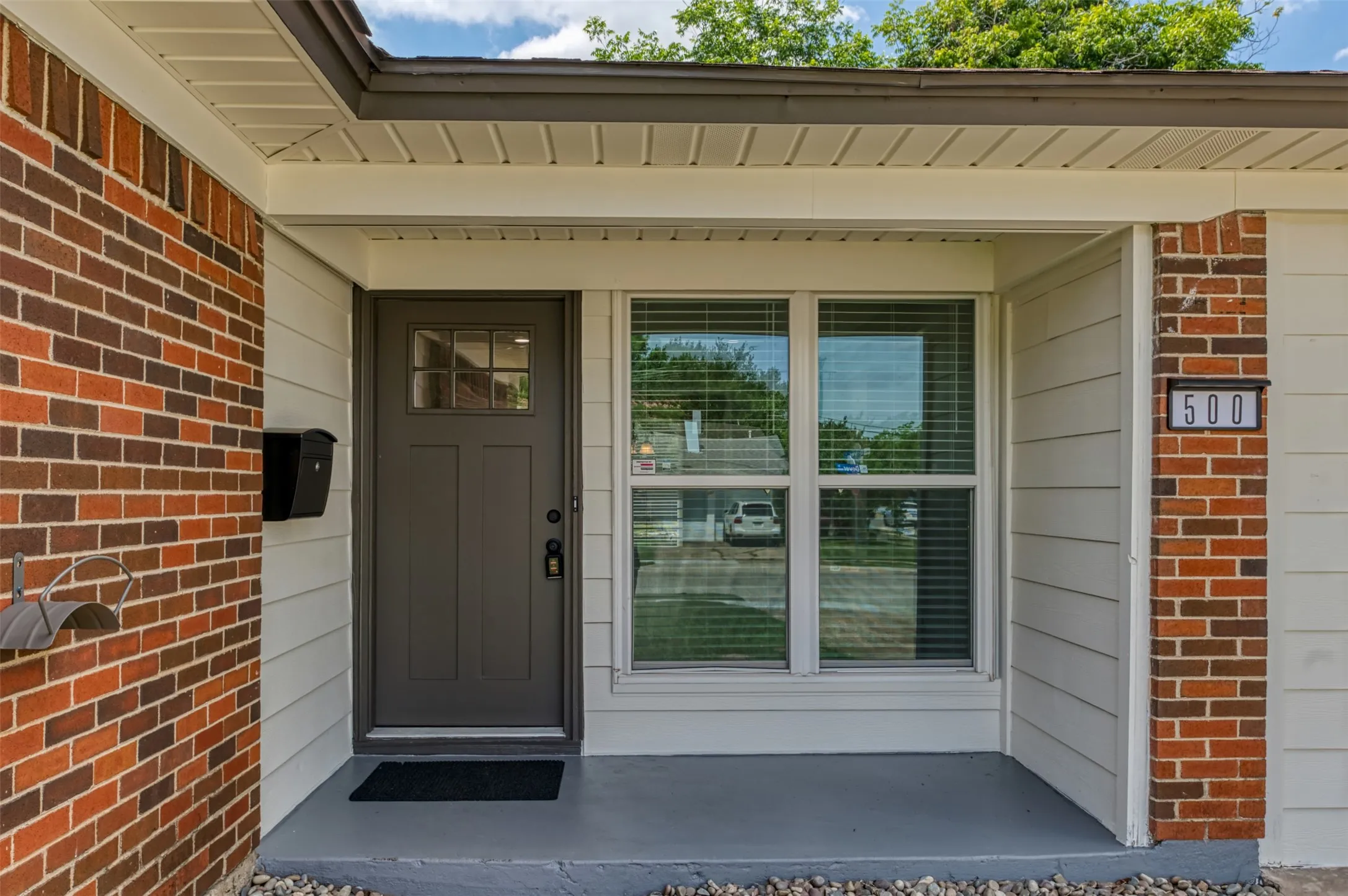 Single Family Residence For Sale in Dallas County , 500 Dover Drive, Richardson, Texas 75080, 3 Bedroom, 2 Bathroom, Garage spaces, 1,665 Sqft, built in 1958, mls#21275140, Real Estate Agent in Richardson, Homes For Sale in Dallas county, Homes For Sale in Richardson, Realtor in Richardson Texas, Real Estate Brokerage Independent Realty Texas, Luminita Cordes Realtor