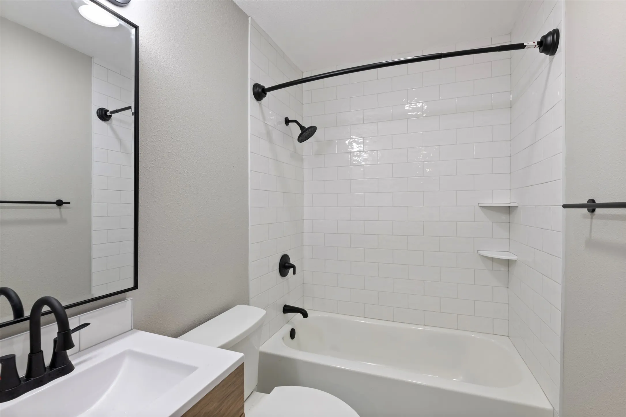 Single Family Residence For Sale in Dallas County , 500 Dover Drive, Richardson, Texas 75080, 3 Bedroom, 2 Bathroom, Garage spaces, 1,665 Sqft, built in 1958, mls#21275140, Real Estate Agent in Richardson, Homes For Sale in Dallas county, Homes For Sale in Richardson, Realtor in Richardson Texas, Real Estate Brokerage Independent Realty Texas, Luminita Cordes Realtor