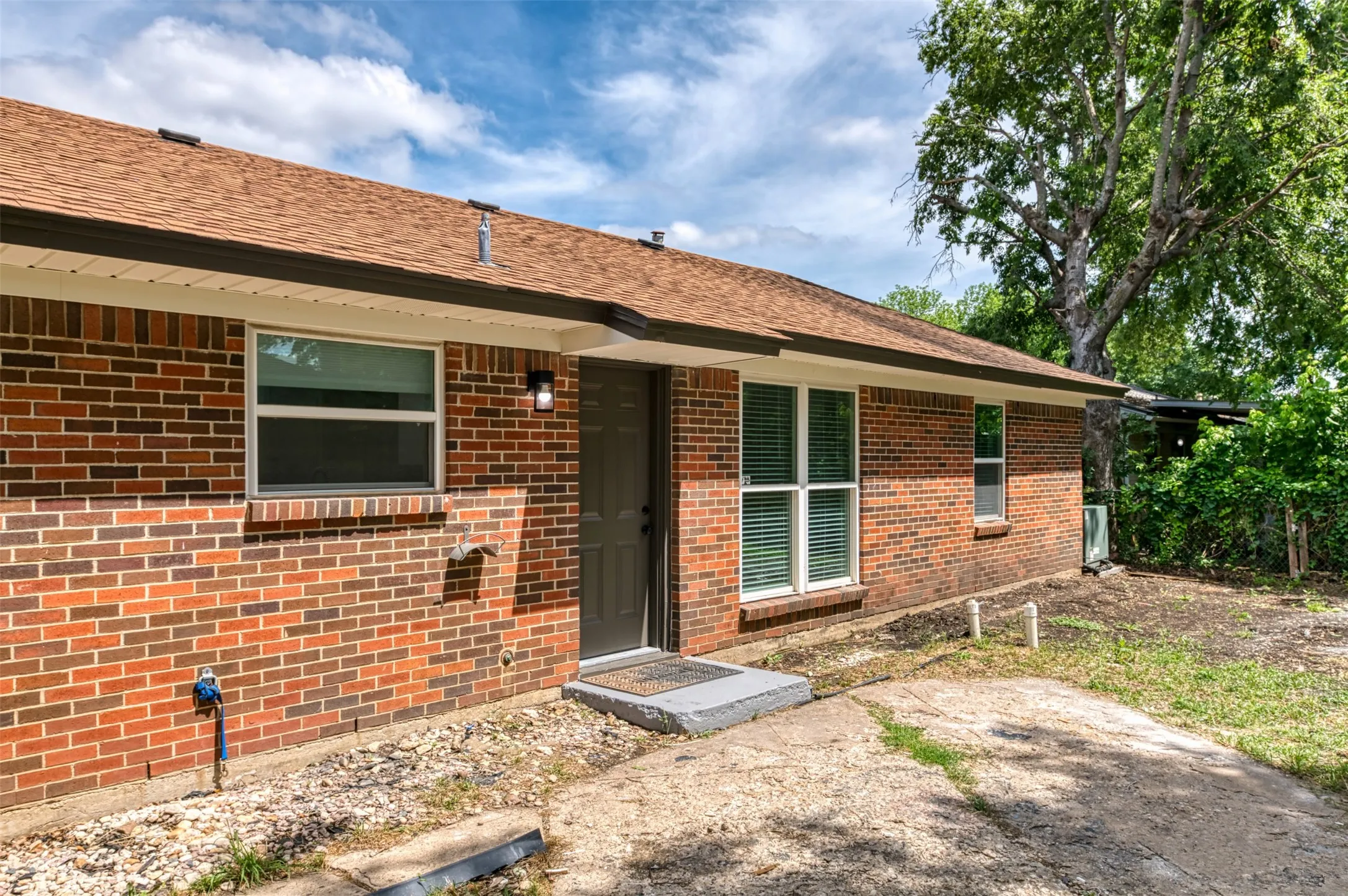 Single Family Residence For Sale in Dallas County , 500 Dover Drive, Richardson, Texas 75080, 3 Bedroom, 2 Bathroom, Garage spaces, 1,665 Sqft, built in 1958, mls#21275140, Real Estate Agent in Richardson, Homes For Sale in Dallas county, Homes For Sale in Richardson, Realtor in Richardson Texas, Real Estate Brokerage Independent Realty Texas, Luminita Cordes Realtor