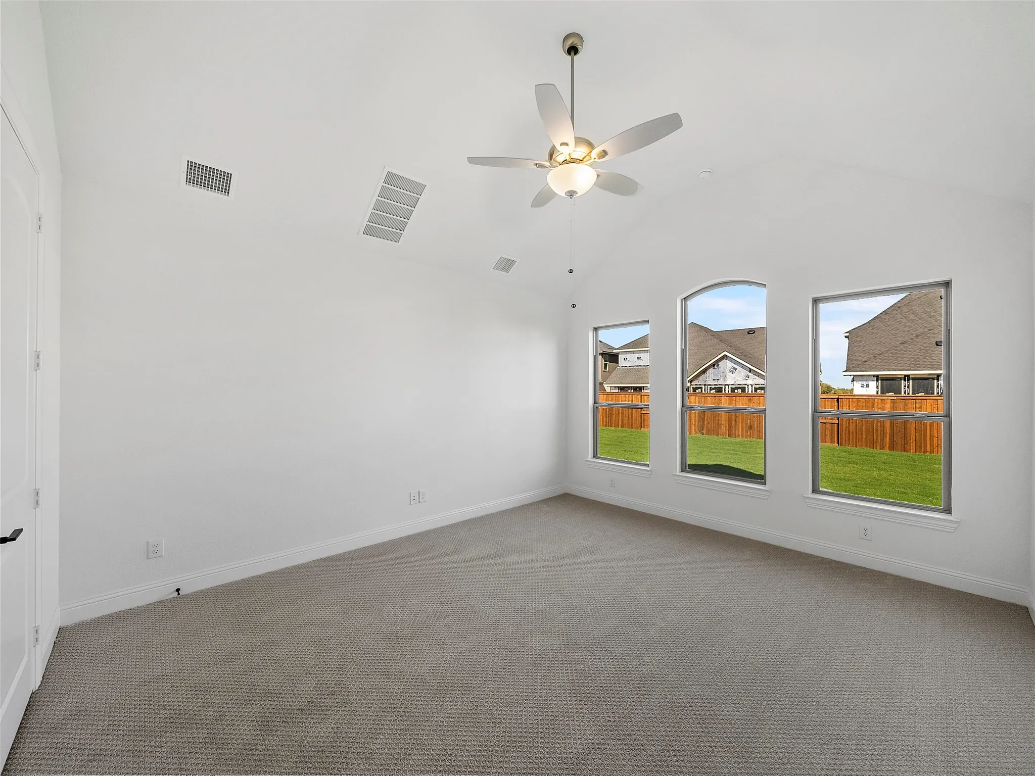 Single Family Residence For Rent in Denton County , 4280 Mill Pond Drive, Prosper, Texas 75078, 4 Bedroom, 4 Bathroom, 2 Garage spaces, 3,301 Sqft, built in 2024, mls#21276881, Real Estate Agent in Prosper, Homes For Rent in Denton county, Homes For Rent in Prosper, Realtor in Prosper Texas, Real Estate Brokerage Independent Realty Texas, Luminita Cordes Realtor