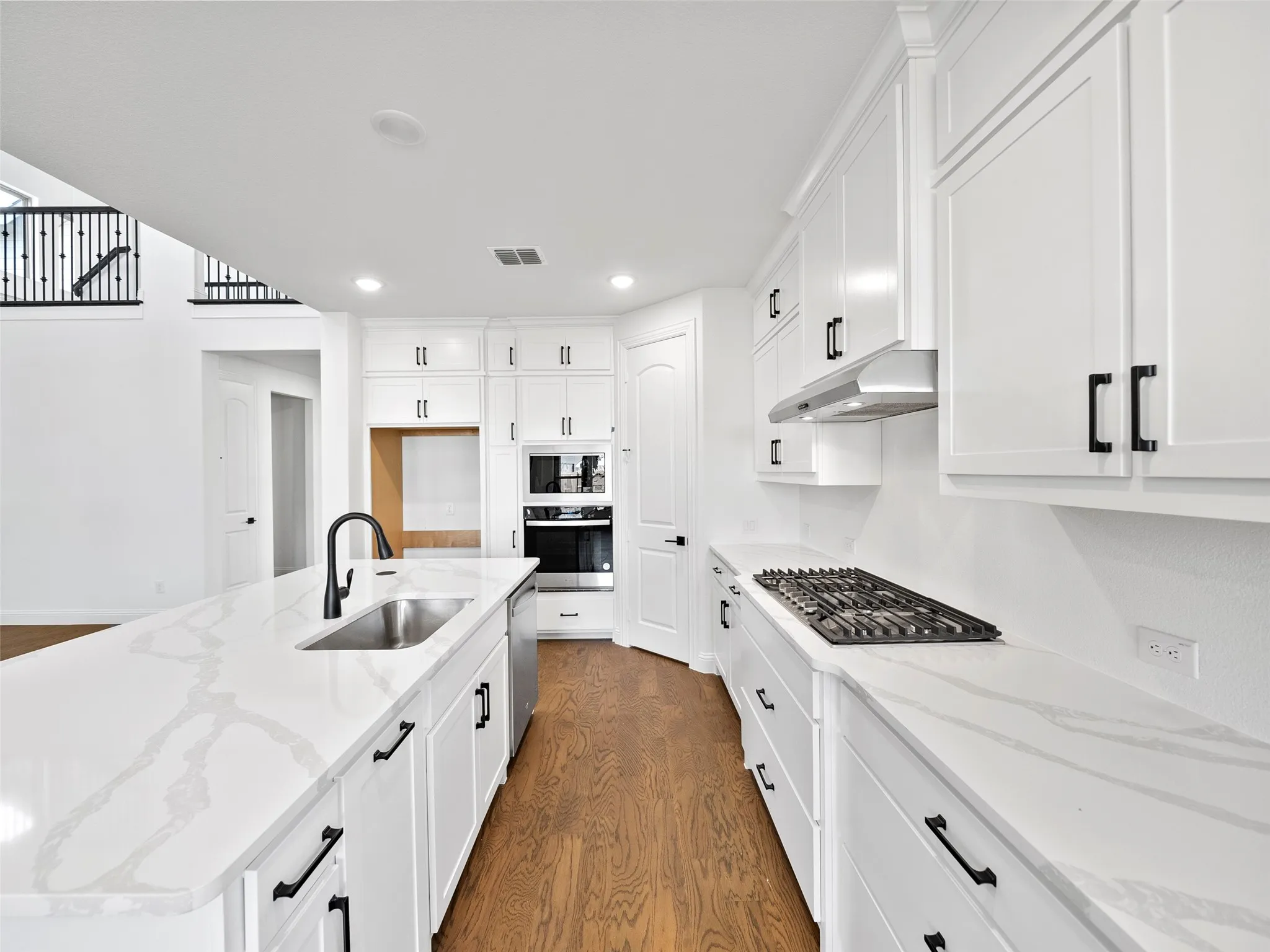 Single Family Residence For Rent in Denton County , 4280 Mill Pond Drive, Prosper, Texas 75078, 4 Bedroom, 4 Bathroom, 2 Garage spaces, 3,301 Sqft, built in 2024, mls#21276881, Real Estate Agent in Prosper, Homes For Rent in Denton county, Homes For Rent in Prosper, Realtor in Prosper Texas, Real Estate Brokerage Independent Realty Texas, Luminita Cordes Realtor