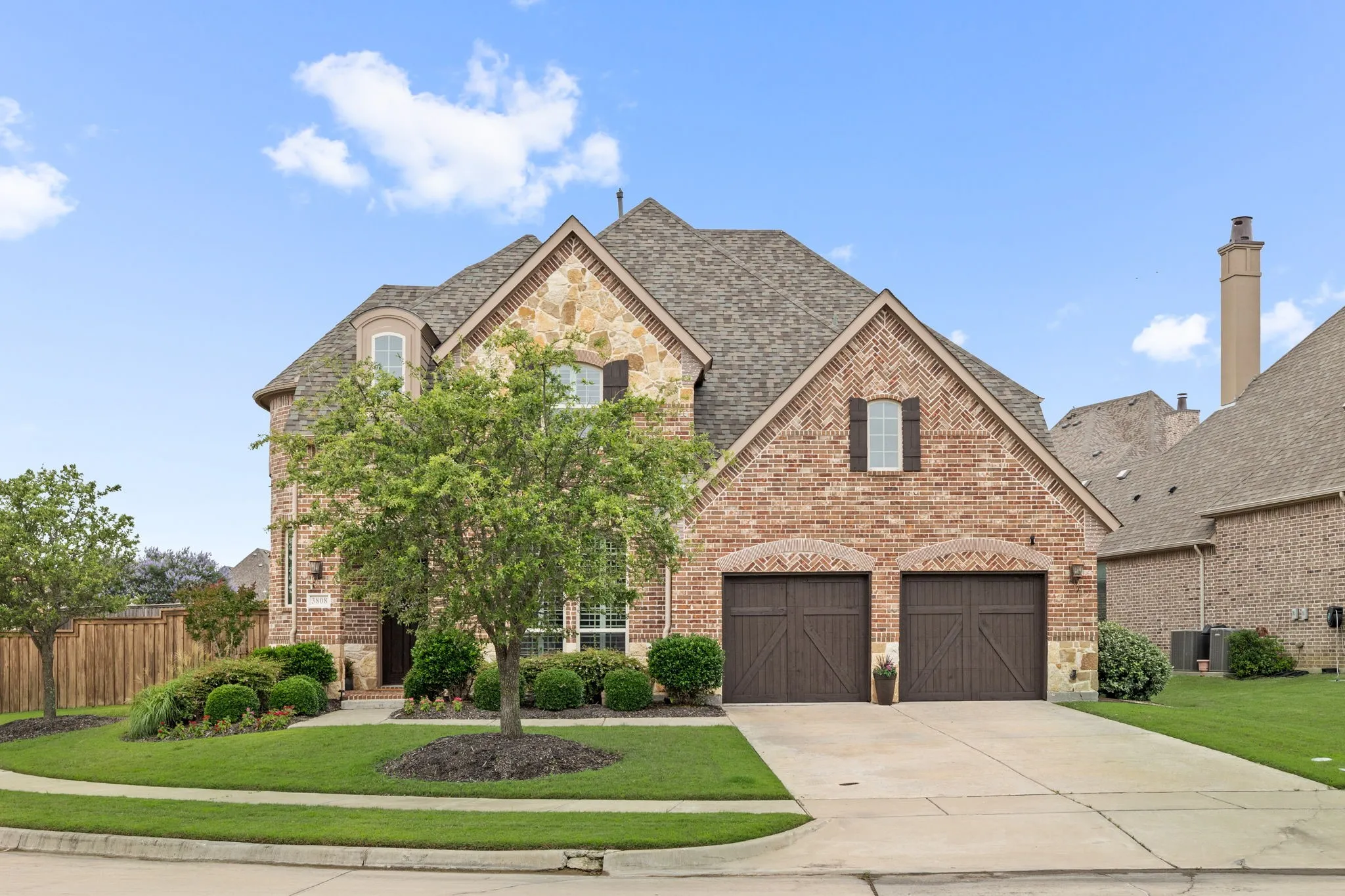 Single Family Residence For Sale in Denton County , 3808 Kennoway, The Colony, Texas 75056, 5 Bedroom, 5 Bathroom, 3 Garage spaces, 3,838 Sqft, built in 2017, mls#21277009, Real Estate Agent in The Colony, Homes For Sale in Denton county, Homes For Sale in The Colony, Realtor in The Colony Texas, Real Estate Brokerage Independent Realty Texas, Luminita Cordes Realtor