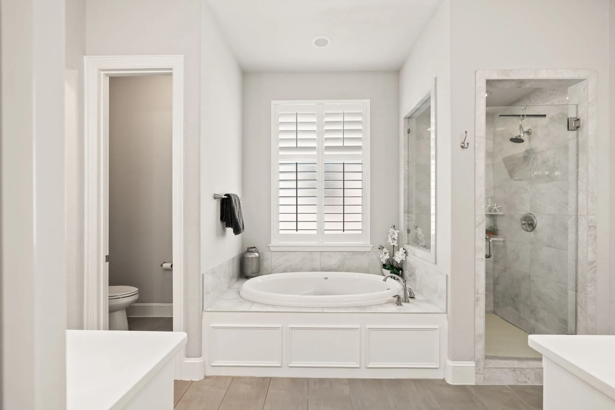 Spa like primary bath. Need I say more?