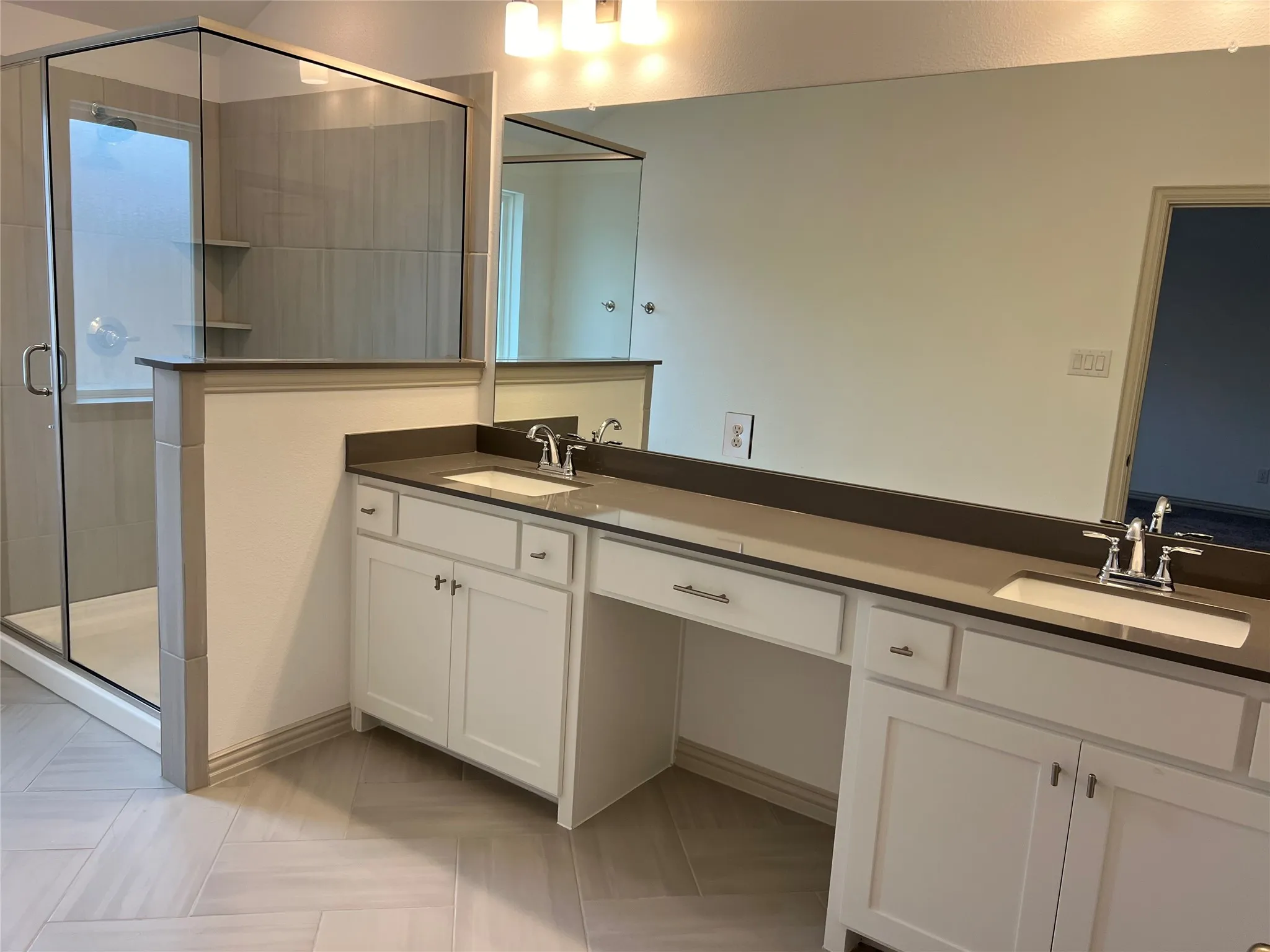 Master Shower and Vanity