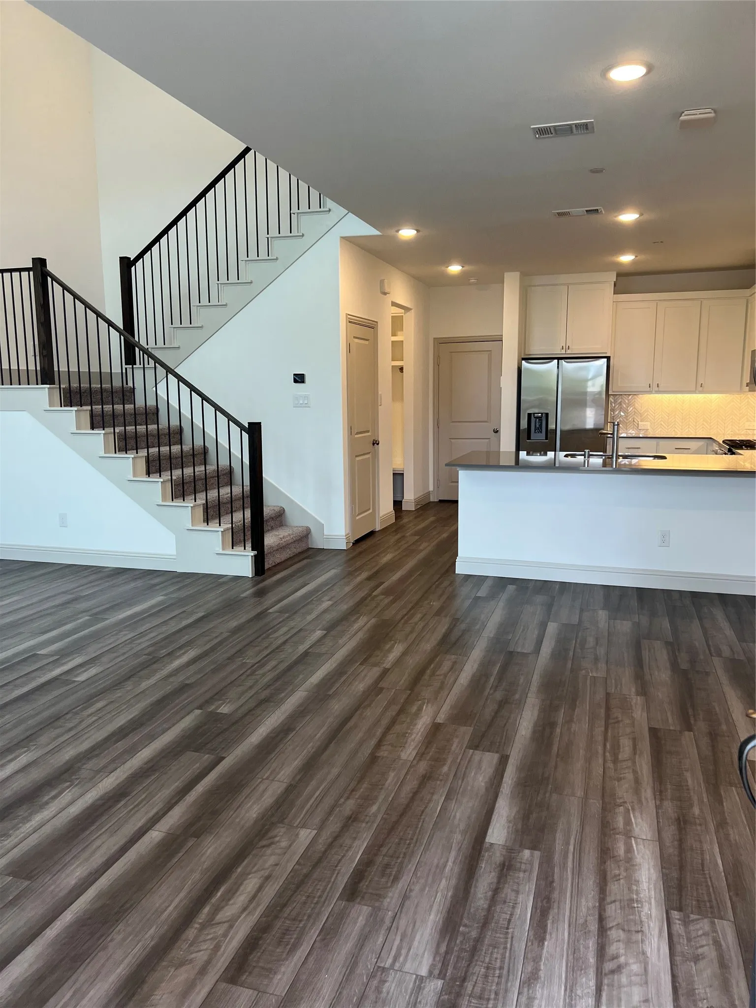 Townhouse For Rent in Collin County , 12829 Teton Street, Frisco, Texas 75035, 2 Bedroom, 3 Bathroom, 2 Garage spaces, 1,792 Sqft, built in 2022, mls#21277875, Real Estate Agent in Frisco, Homes For Rent in Collin county, Homes For Rent in Frisco, Realtor in Frisco Texas, Real Estate Brokerage Independent Realty Texas, Luminita Cordes Realtor