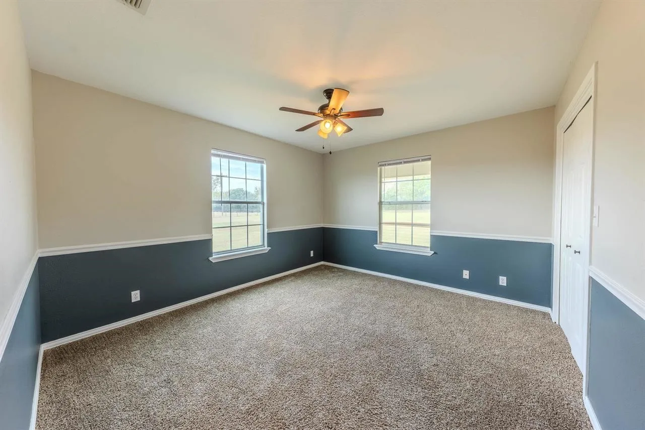 Single Family Residence For Sale in Wood County , 5300 N Hwy 37, Winnsboro, Texas 75494, 3 Bedroom, 2 Bathroom, 2 Garage spaces, 1,738 Sqft, built in 2005, mls#21277881, Real Estate Agent in Winnsboro, Homes For Sale in Wood county, Homes For Sale in Winnsboro, Realtor in Winnsboro Texas, Real Estate Brokerage Independent Realty Texas, Luminita Cordes Realtor