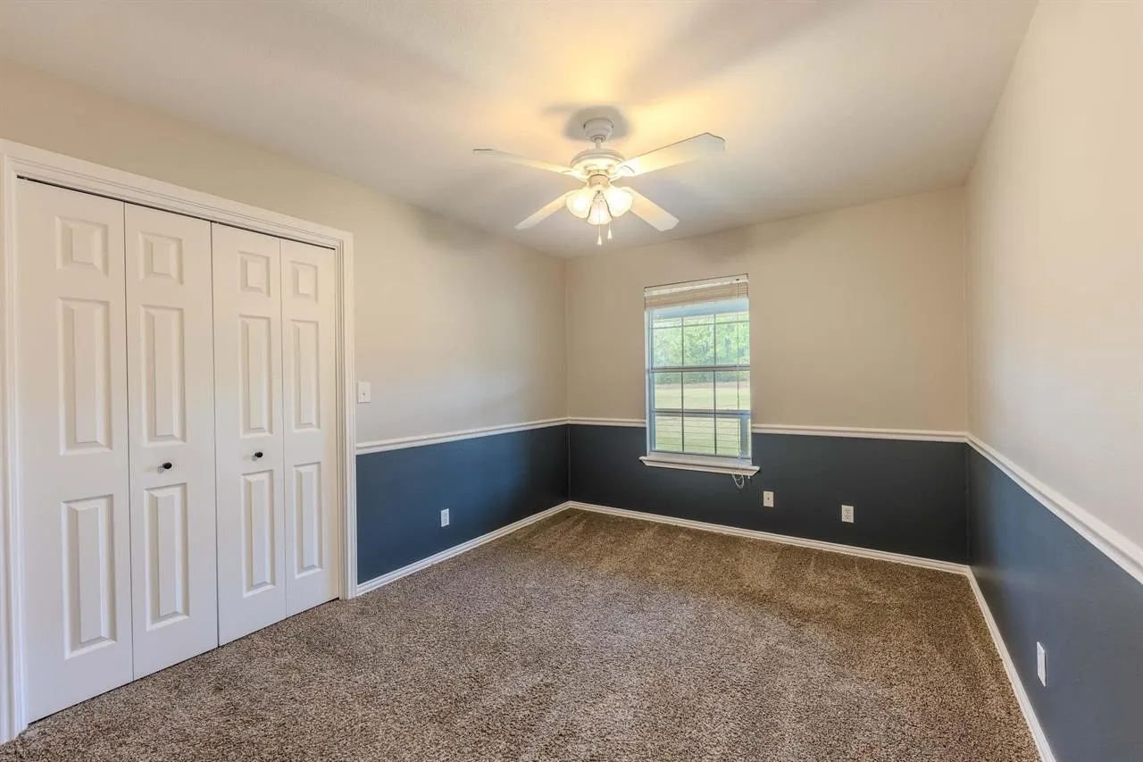 Single Family Residence For Sale in Wood County , 5300 N Hwy 37, Winnsboro, Texas 75494, 3 Bedroom, 2 Bathroom, 2 Garage spaces, 1,738 Sqft, built in 2005, mls#21277881, Real Estate Agent in Winnsboro, Homes For Sale in Wood county, Homes For Sale in Winnsboro, Realtor in Winnsboro Texas, Real Estate Brokerage Independent Realty Texas, Luminita Cordes Realtor