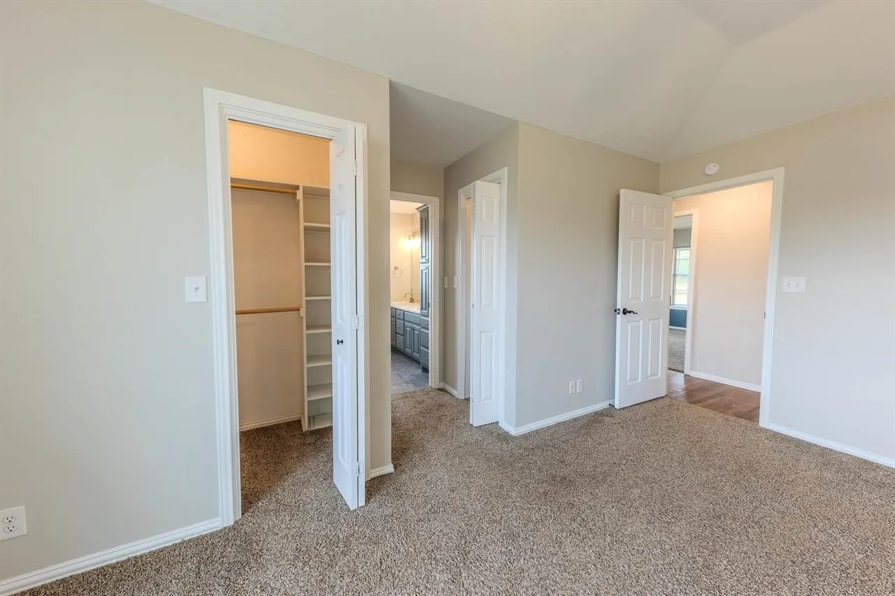 Single Family Residence For Sale in Wood County , 5300 N Hwy 37, Winnsboro, Texas 75494, 3 Bedroom, 2 Bathroom, 2 Garage spaces, 1,738 Sqft, built in 2005, mls#21277881, Real Estate Agent in Winnsboro, Homes For Sale in Wood county, Homes For Sale in Winnsboro, Realtor in Winnsboro Texas, Real Estate Brokerage Independent Realty Texas, Luminita Cordes Realtor