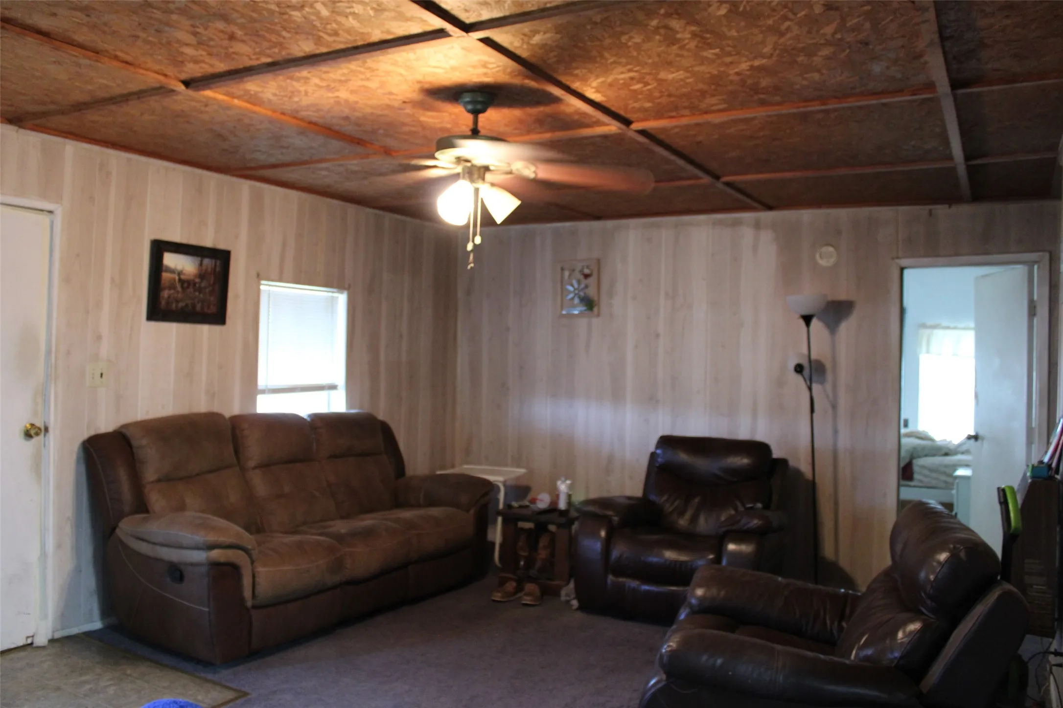 Single Family Residence For Sale in Collin County , 503 East Street, Josephine, Texas 75173, 2 Bedroom, 1 Bathroom, Garage spaces, 1,096 Sqft, built in 1951, mls#21277920, Real Estate Agent in Josephine, Homes For Sale in Collin county, Homes For Sale in Josephine, Realtor in Josephine Texas, Real Estate Brokerage Independent Realty Texas, Luminita Cordes Realtor
