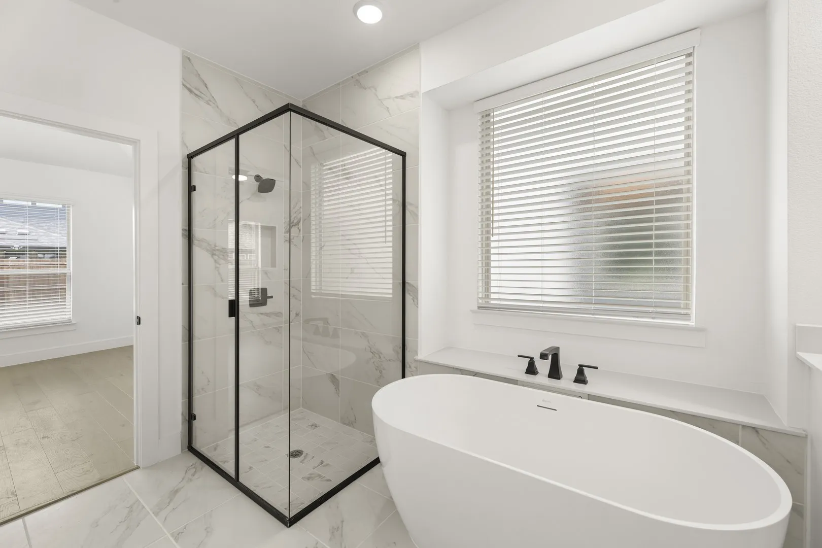 21. 2108 Corbera - Bath (4)