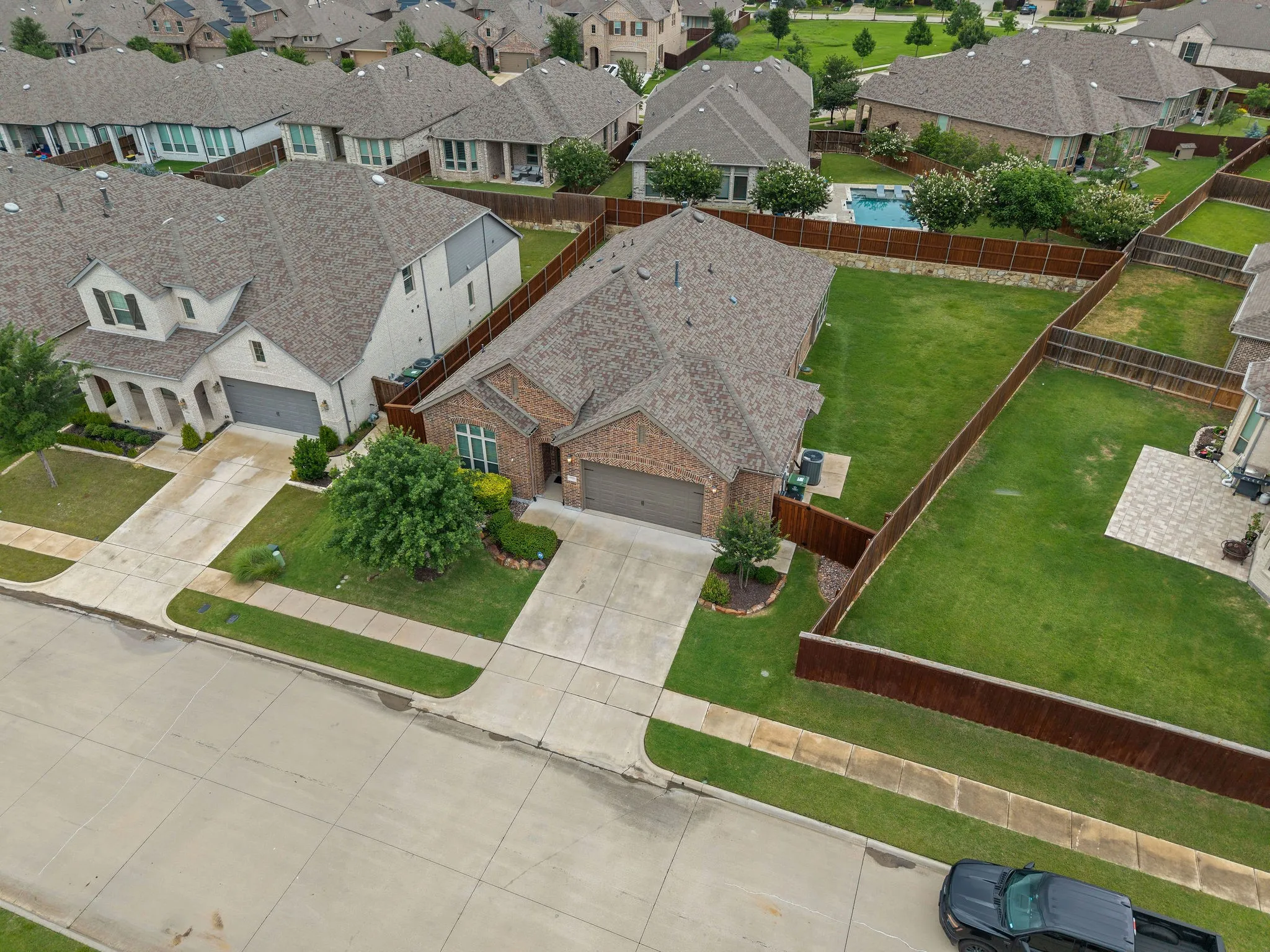 Single Family Residence For Sale in Denton County , 3912 Primrose Drive, Aubrey, Texas 76227, 4 Bedroom, 3 Bathroom, 2 Garage spaces, 2,266 Sqft, built in 2019, mls#21276182, Real Estate Agent in Aubrey, Homes For Sale in Denton county, Homes For Sale in Aubrey, Realtor in Aubrey Texas, Real Estate Brokerage Independent Realty Texas, Luminita Cordes Realtor