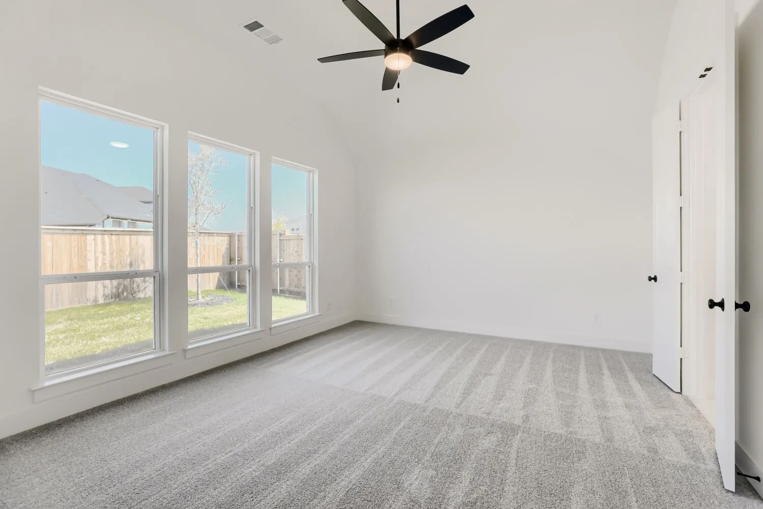 Single Family Residence For Sale in Collin County , 2604 Grinnel Drive, Celina, Texas 75009, 4 Bedroom, 3 Bathroom, 2 Garage spaces, 2,429 Sqft, built in 2026, mls#21277960, Real Estate Agent in Celina, Homes For Sale in Collin county, Homes For Sale in Celina, Realtor in Celina Texas, Real Estate Brokerage Independent Realty Texas, Luminita Cordes Realtor