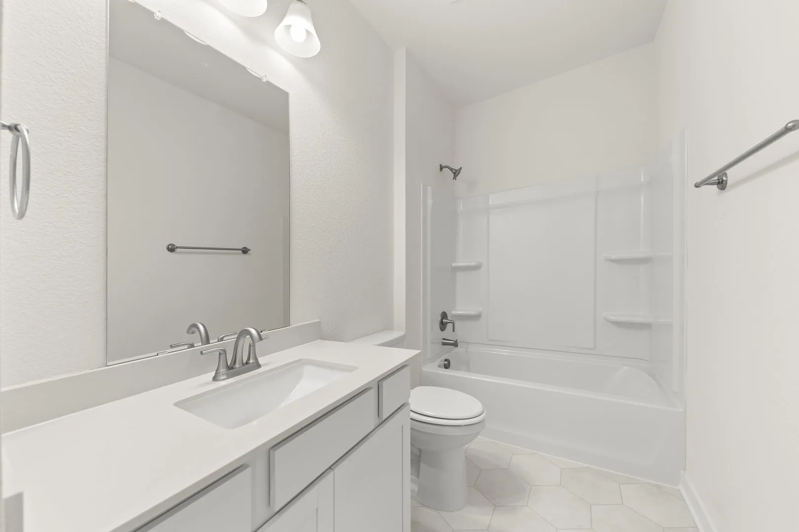 22. 1227 Anderson - 2ND Bath