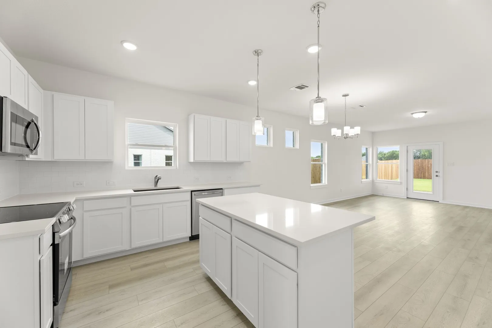 Single Family Residence For Sale in Fannin County , 1227 Anderson Drive, Trenton, Texas 75490, 3 Bedroom, 2 Bathroom, 2 Garage spaces, 1,640 Sqft, built in 2026, mls#21277952, Real Estate Agent in Trenton, Homes For Sale in Fannin county, Homes For Sale in Trenton, Realtor in Trenton Texas, Real Estate Brokerage Independent Realty Texas, Luminita Cordes Realtor