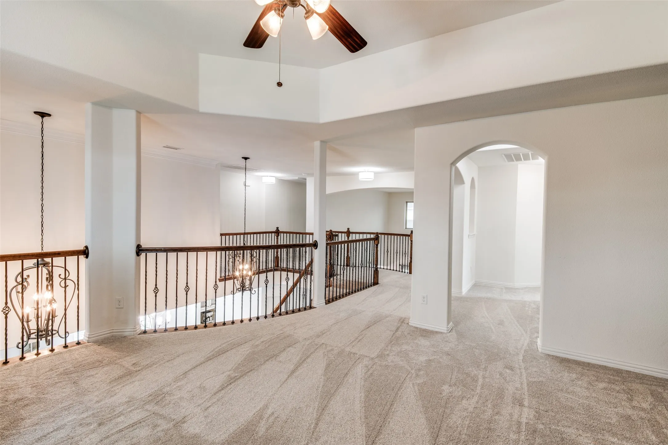 Single Family Residence For Sale in Denton County , 9359 Cherry Brook Lane, Frisco, Texas 75033, 5 Bedroom, 4 Bathroom, 3 Garage spaces, 3,958 Sqft, built in 2015, mls#21277991, Real Estate Agent in Frisco, Homes For Sale in Denton county, Homes For Sale in Frisco, Realtor in Frisco Texas, Real Estate Brokerage Independent Realty Texas, Luminita Cordes Realtor