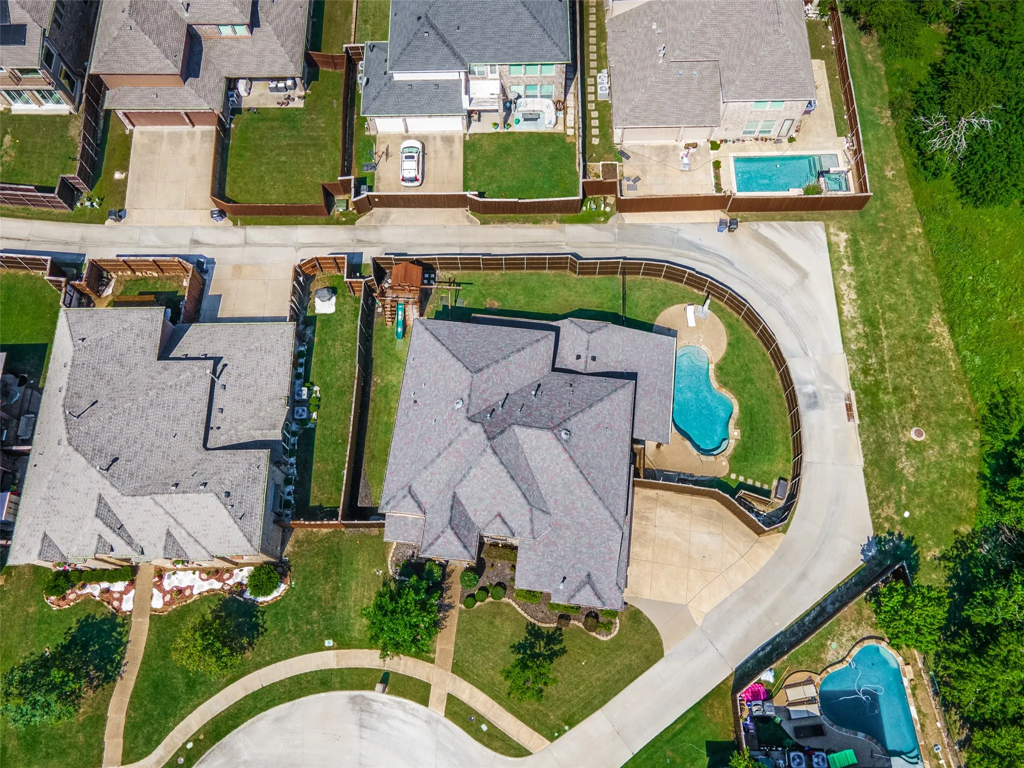 Single Family Residence For Sale in Denton County , 9359 Cherry Brook Lane, Frisco, Texas 75033, 5 Bedroom, 4 Bathroom, 3 Garage spaces, 3,958 Sqft, built in 2015, mls#21277991, Real Estate Agent in Frisco, Homes For Sale in Denton county, Homes For Sale in Frisco, Realtor in Frisco Texas, Real Estate Brokerage Independent Realty Texas, Luminita Cordes Realtor