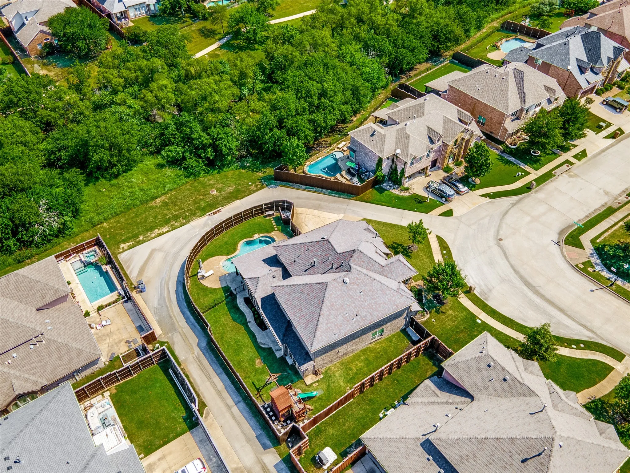 Single Family Residence For Sale in Denton County , 9359 Cherry Brook Lane, Frisco, Texas 75033, 5 Bedroom, 4 Bathroom, 3 Garage spaces, 3,958 Sqft, built in 2015, mls#21277991, Real Estate Agent in Frisco, Homes For Sale in Denton county, Homes For Sale in Frisco, Realtor in Frisco Texas, Real Estate Brokerage Independent Realty Texas, Luminita Cordes Realtor