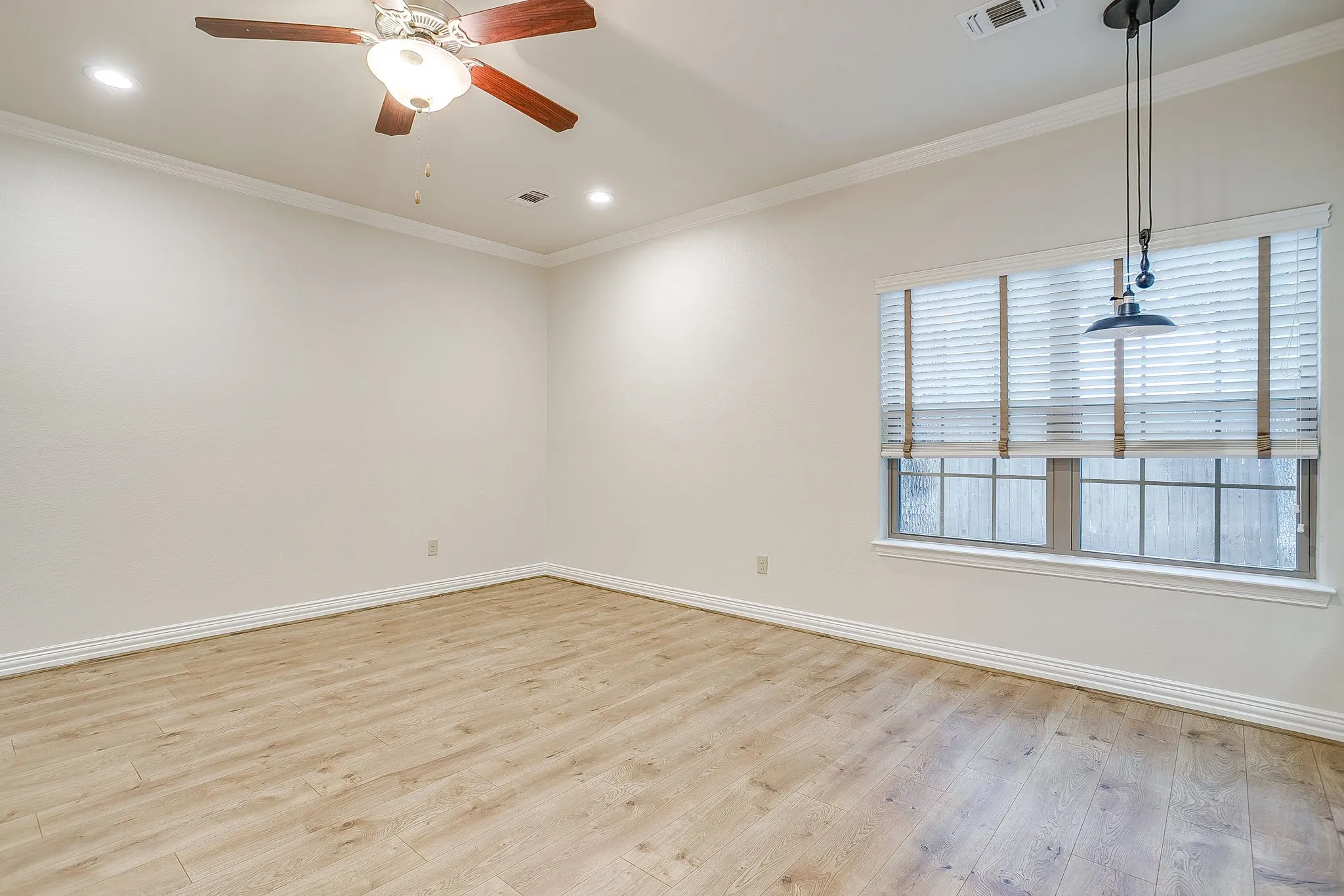 Another view of master bed room.