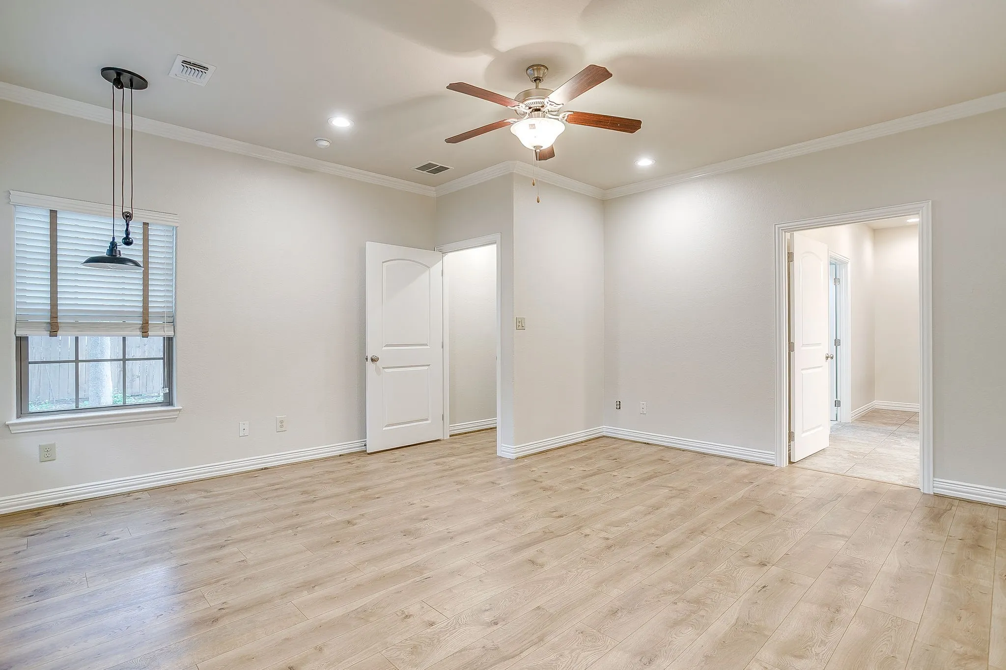 Yet another view of master entrance in to room and bath