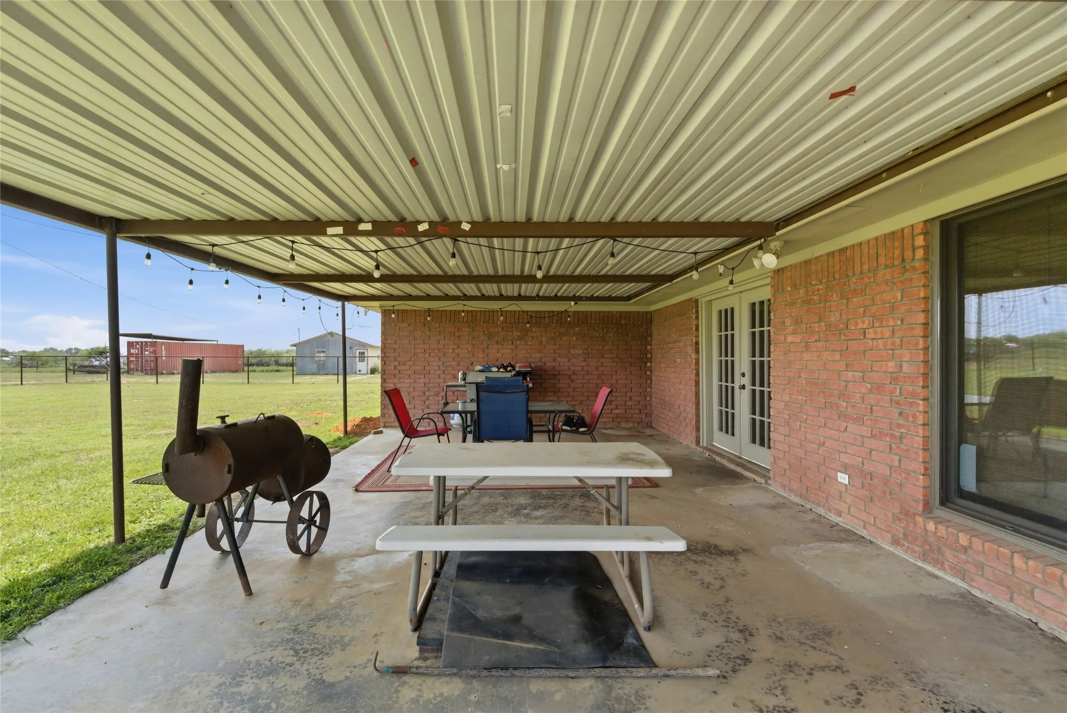Single Family Residence For Sale in Young County , 362 Terra Grande Road, Graham, Texas 76450, 3 Bedroom, 2 Bathroom, 2 Garage spaces, 2,504 Sqft, built in 1998, mls#21277857, Real Estate Agent in Graham, Homes For Sale in Young county, Homes For Sale in Graham, Realtor in Graham Texas, Real Estate Brokerage Independent Realty Texas, Luminita Cordes Realtor