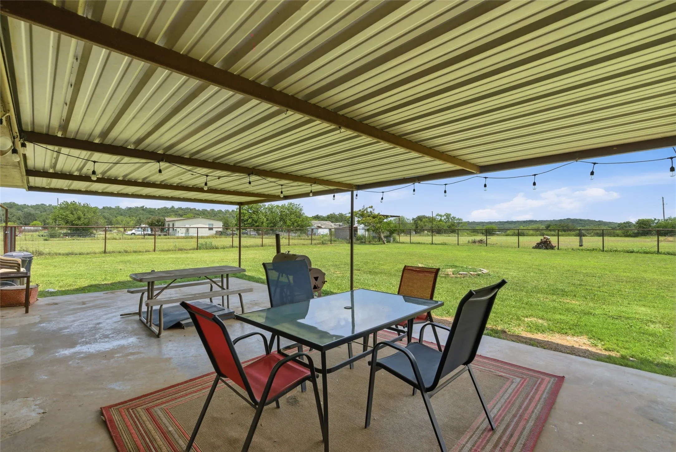 Single Family Residence For Sale in Young County , 362 Terra Grande Road, Graham, Texas 76450, 3 Bedroom, 2 Bathroom, 2 Garage spaces, 2,504 Sqft, built in 1998, mls#21277857, Real Estate Agent in Graham, Homes For Sale in Young county, Homes For Sale in Graham, Realtor in Graham Texas, Real Estate Brokerage Independent Realty Texas, Luminita Cordes Realtor