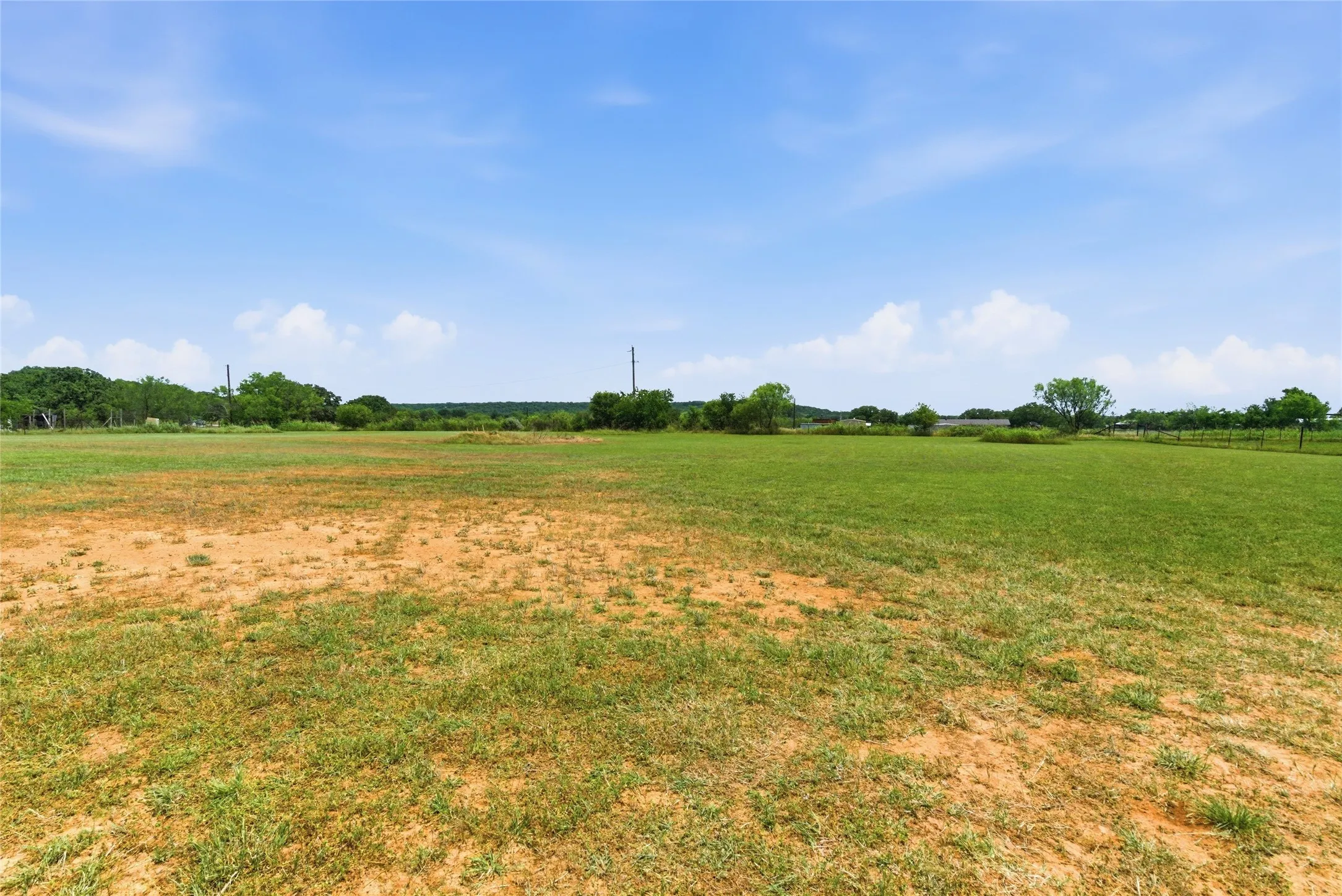 Single Family Residence For Sale in Young County , 362 Terra Grande Road, Graham, Texas 76450, 3 Bedroom, 2 Bathroom, 2 Garage spaces, 2,504 Sqft, built in 1998, mls#21277857, Real Estate Agent in Graham, Homes For Sale in Young county, Homes For Sale in Graham, Realtor in Graham Texas, Real Estate Brokerage Independent Realty Texas, Luminita Cordes Realtor