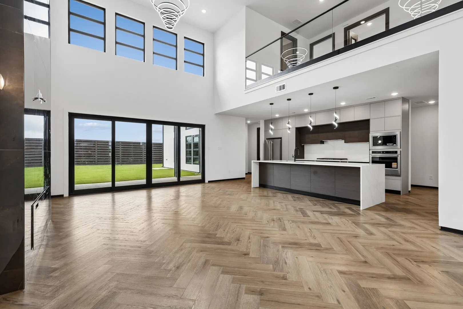 Glass balustrade