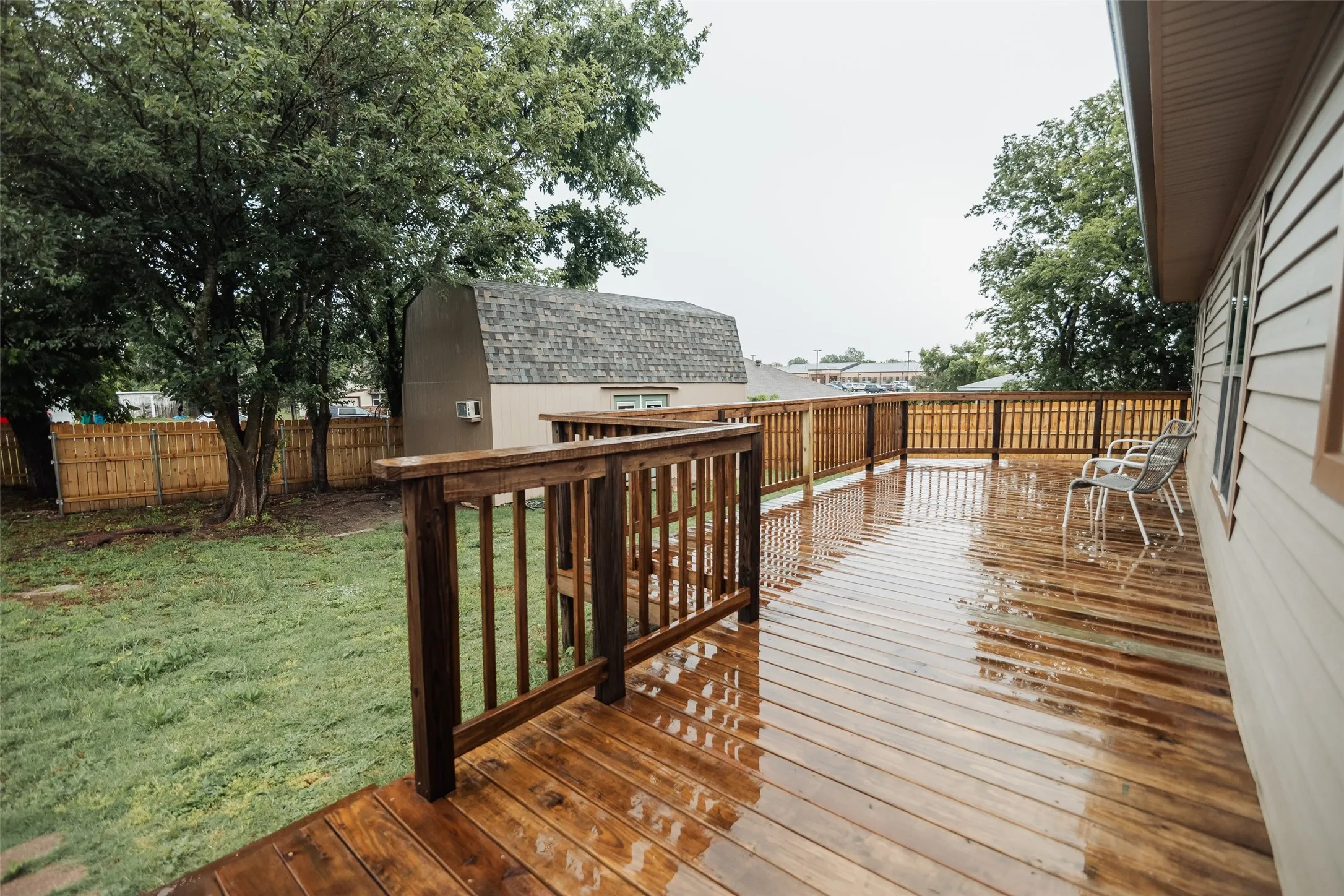 Single Family Residence For Sale in Grayson County , 305 Ball Street, Tom Bean, Texas 75491, 3 Bedroom, 2 Bathroom, Garage spaces, 1,683 Sqft, built in 1950, mls#21277712, Real Estate Agent in Tom Bean, Homes For Sale in Grayson county, Homes For Sale in Tom Bean, Realtor in Tom Bean Texas, Real Estate Brokerage Independent Realty Texas, Luminita Cordes Realtor
