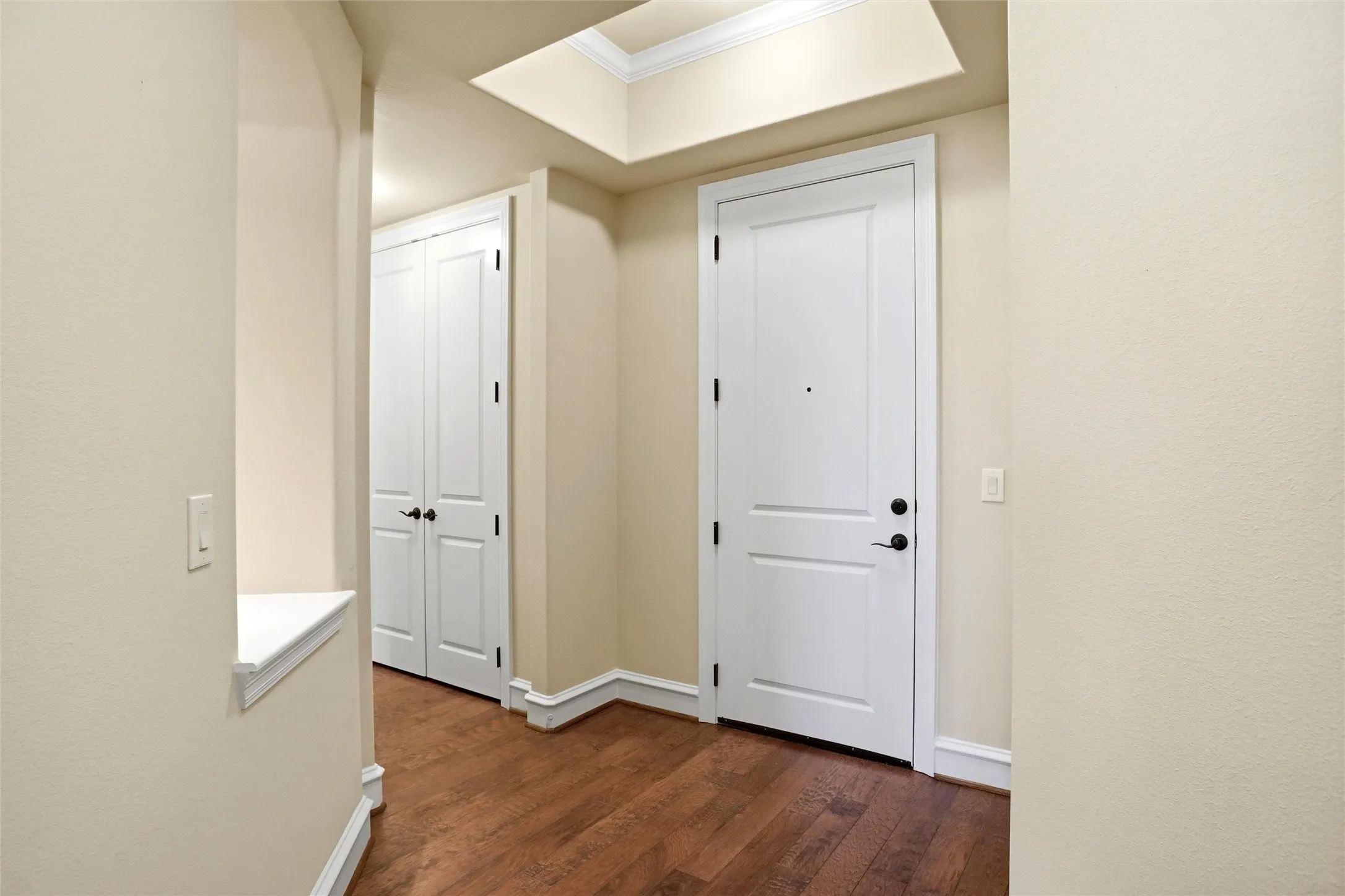 Condominium For Rent in Tarrant County , 301 Watermere Drive 414, Southlake, Texas 76092, 2 Bedroom, 3 Bathroom, Garage spaces, 1,572 Sqft, built in 2008, mls#21276837, Real Estate Agent in Southlake, Homes For Rent in Tarrant county, Homes For Rent in Southlake, Realtor in Southlake Texas, Real Estate Brokerage Independent Realty Texas, Luminita Cordes Realtor