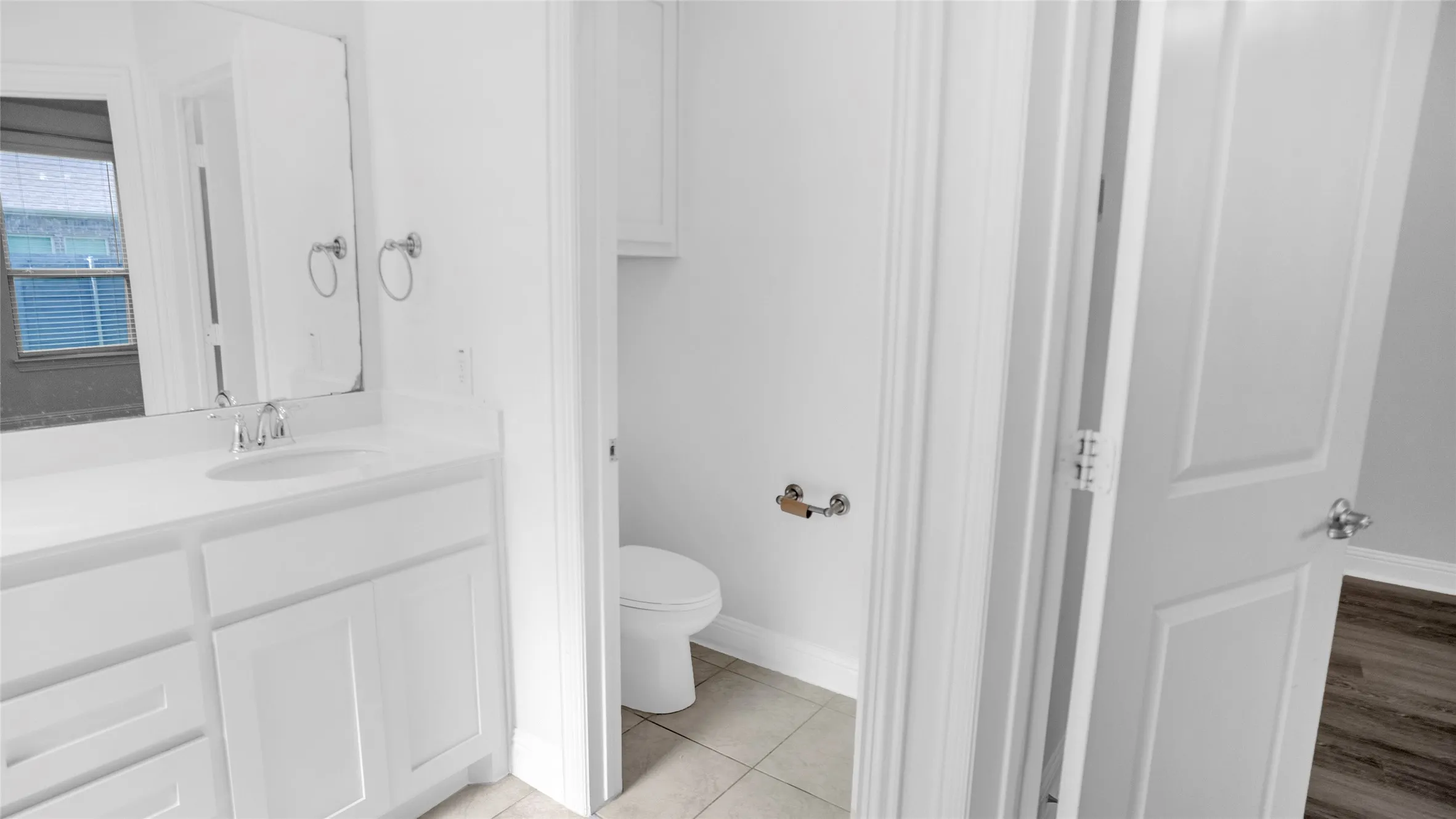 Single Family Residence For Rent in Denton County , 1520 Summit View Lane, Little Elm, Texas 76227, 5 Bedroom, 2 Bathroom, 2 Garage spaces, 2,152 Sqft, built in 2019, mls#21276154, Real Estate Agent in Little Elm, Homes For Rent in Denton county, Homes For Rent in Little Elm, Realtor in Little Elm Texas, Real Estate Brokerage Independent Realty Texas, Luminita Cordes Realtor