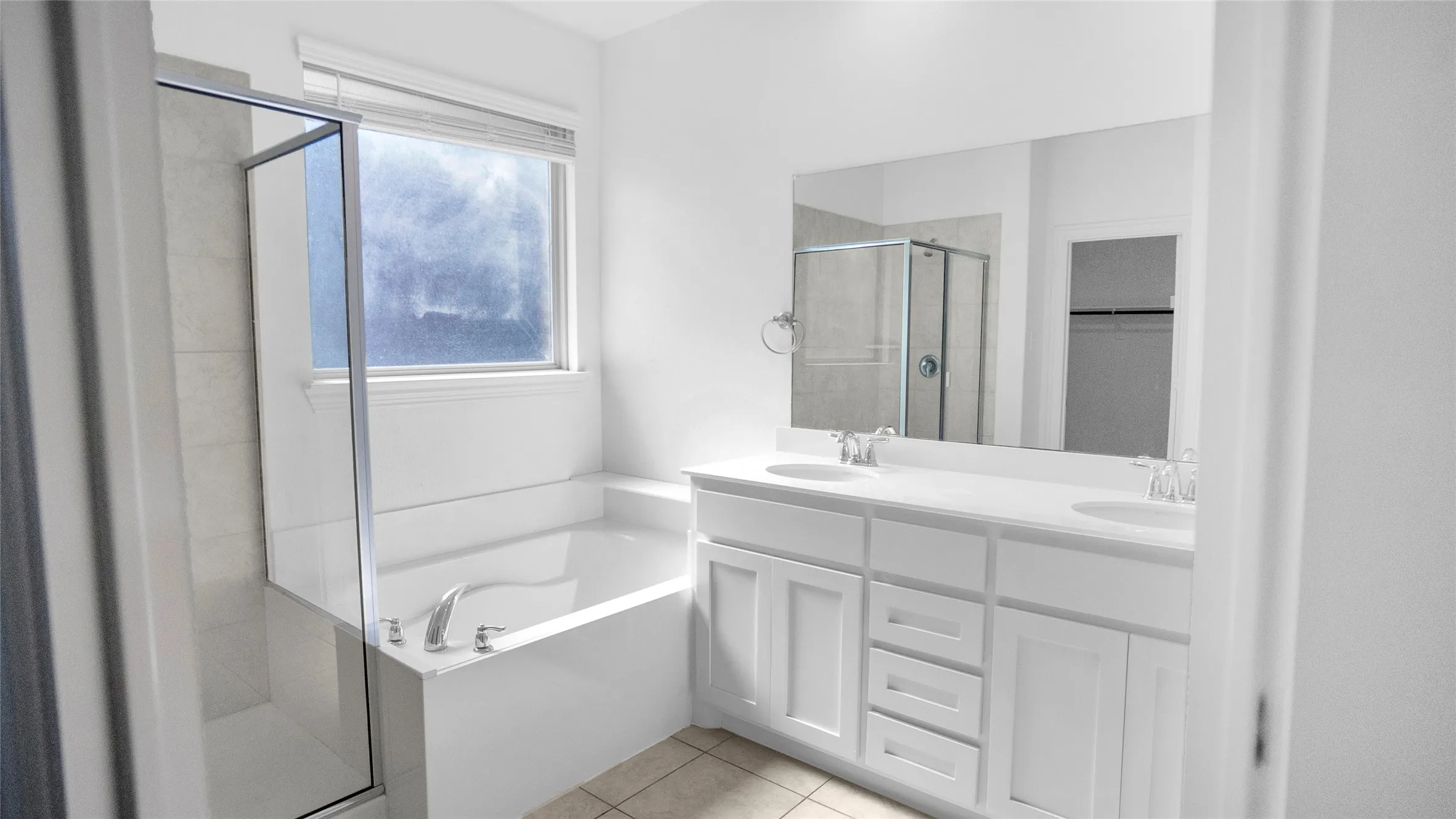 Single Family Residence For Rent in Denton County , 1520 Summit View Lane, Little Elm, Texas 76227, 5 Bedroom, 2 Bathroom, 2 Garage spaces, 2,152 Sqft, built in 2019, mls#21276154, Real Estate Agent in Little Elm, Homes For Rent in Denton county, Homes For Rent in Little Elm, Realtor in Little Elm Texas, Real Estate Brokerage Independent Realty Texas, Luminita Cordes Realtor