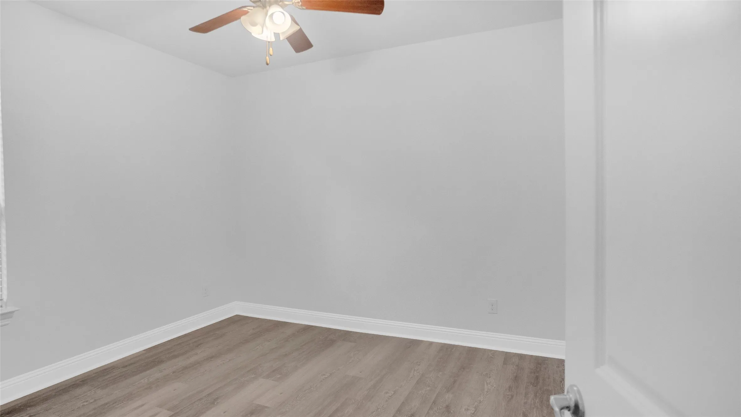 Single Family Residence For Rent in Denton County , 1520 Summit View Lane, Little Elm, Texas 76227, 5 Bedroom, 2 Bathroom, 2 Garage spaces, 2,152 Sqft, built in 2019, mls#21276154, Real Estate Agent in Little Elm, Homes For Rent in Denton county, Homes For Rent in Little Elm, Realtor in Little Elm Texas, Real Estate Brokerage Independent Realty Texas, Luminita Cordes Realtor