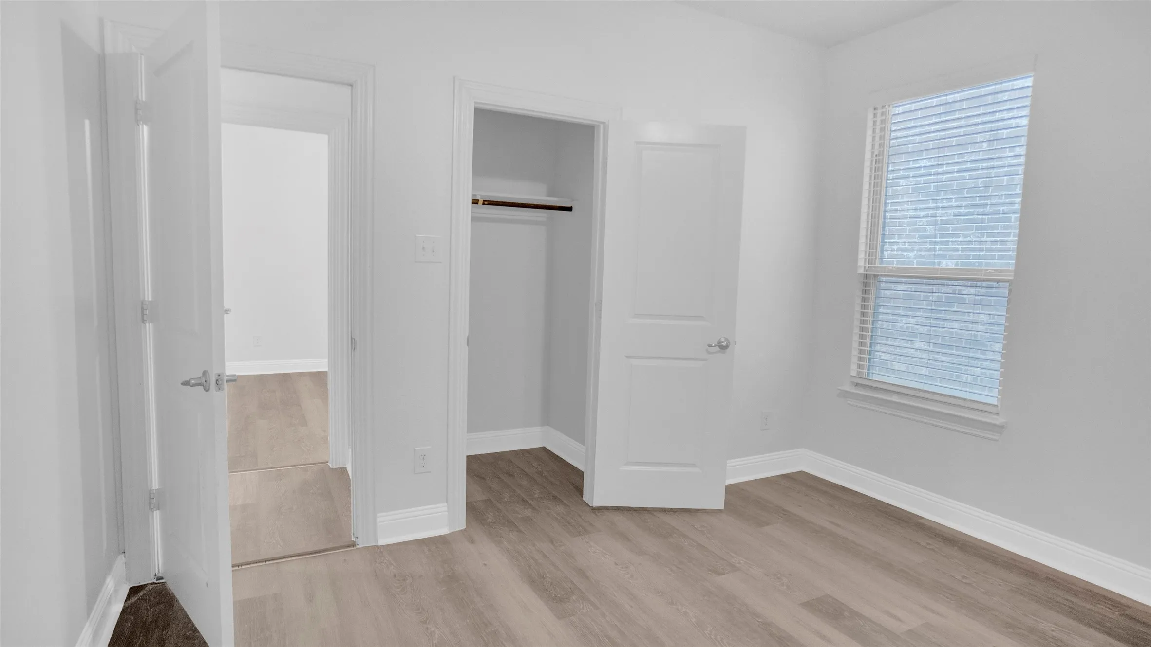 Single Family Residence For Rent in Denton County , 1520 Summit View Lane, Little Elm, Texas 76227, 5 Bedroom, 2 Bathroom, 2 Garage spaces, 2,152 Sqft, built in 2019, mls#21276154, Real Estate Agent in Little Elm, Homes For Rent in Denton county, Homes For Rent in Little Elm, Realtor in Little Elm Texas, Real Estate Brokerage Independent Realty Texas, Luminita Cordes Realtor