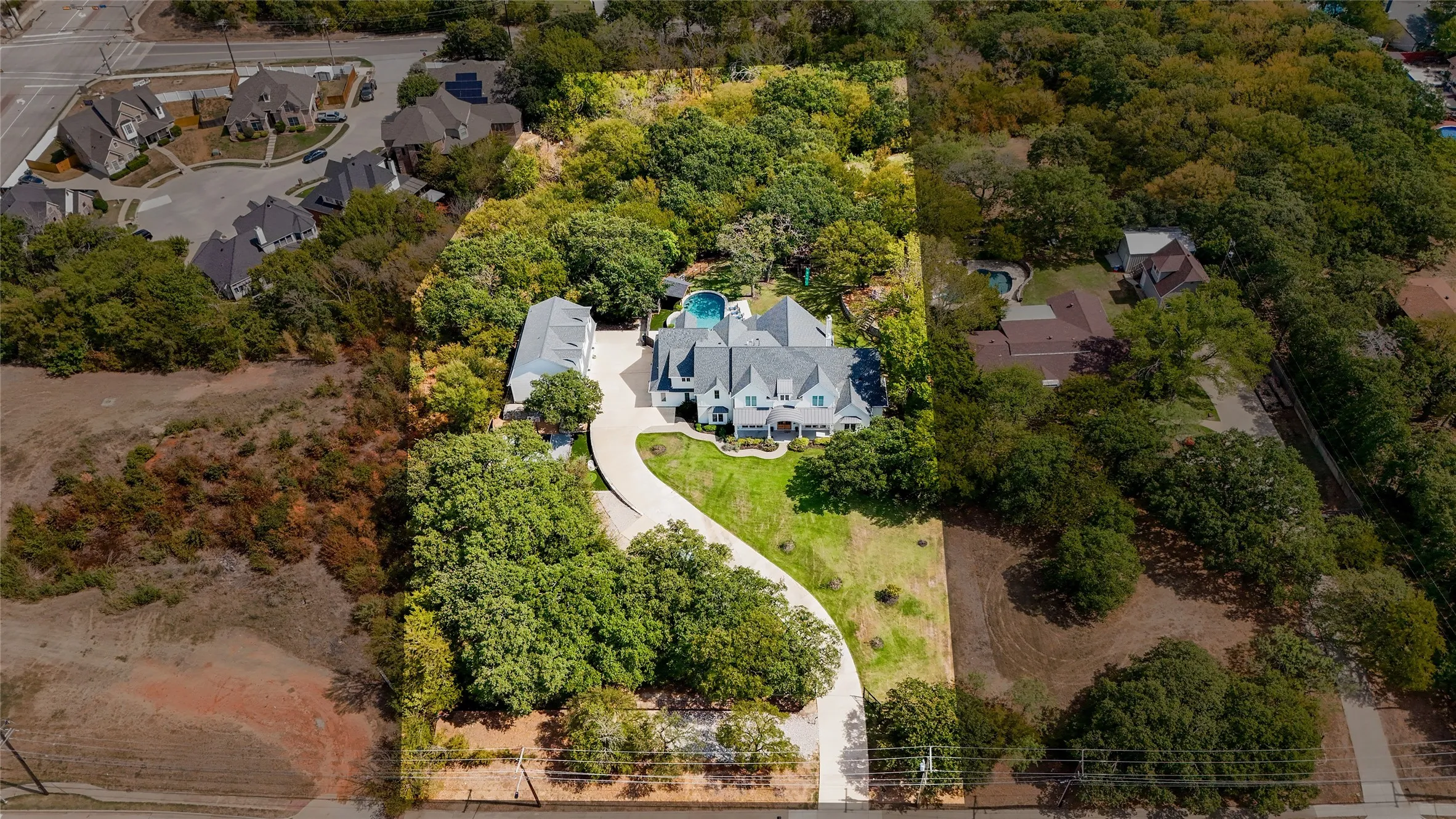 Single Family Residence For Sale in Tarrant County , 4207 Kelly Elliott Road, Arlington, Texas 76016, 5 Bedroom, 8 Bathroom, 5 Garage spaces, 6,122 Sqft, built in 2020, mls#21264371, Real Estate Agent in Arlington, Homes For Sale in Tarrant county, Homes For Sale in Arlington, Realtor in Arlington Texas, Real Estate Brokerage Independent Realty Texas, Luminita Cordes Realtor