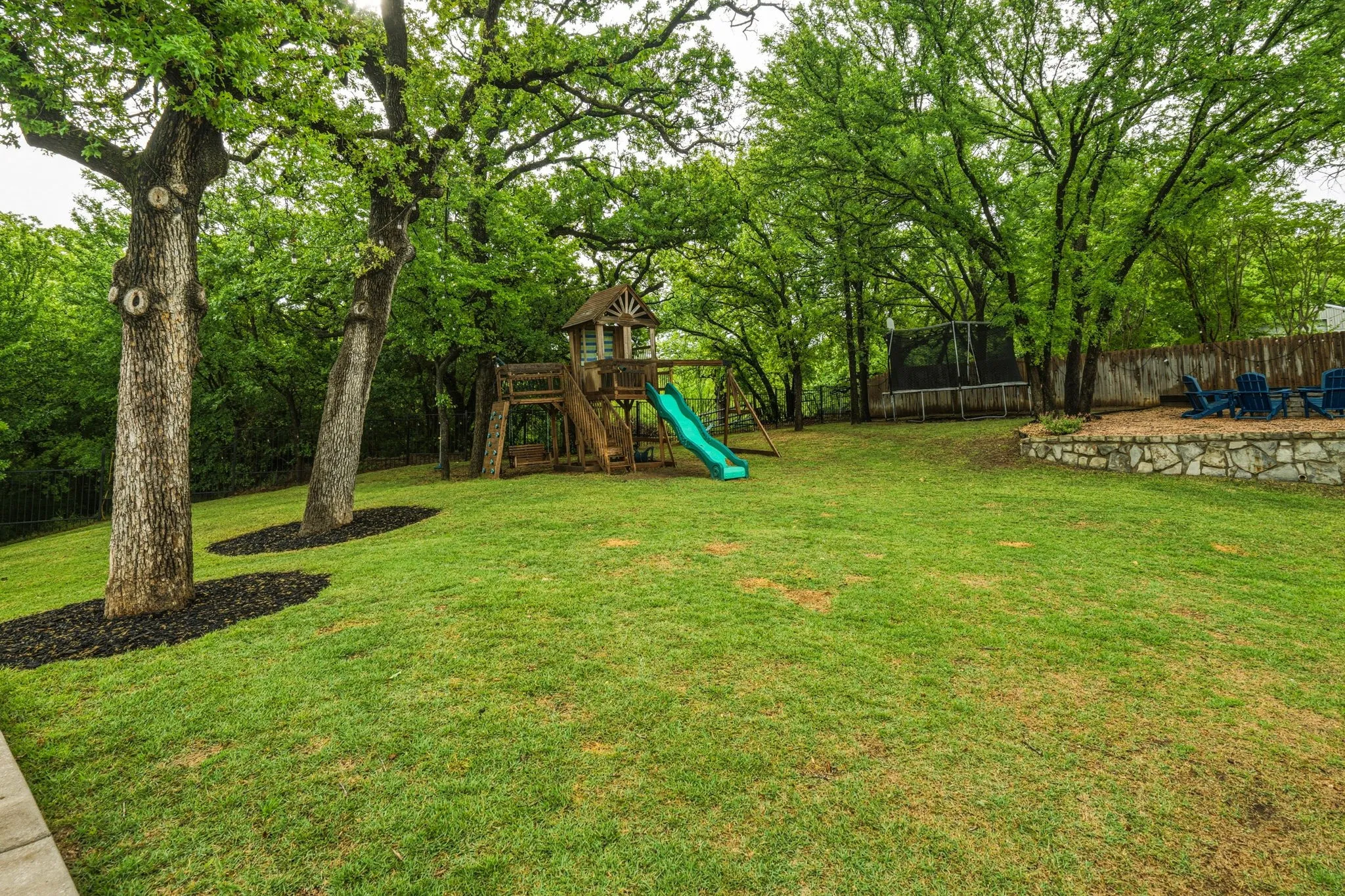 Single Family Residence For Sale in Tarrant County , 4207 Kelly Elliott Road, Arlington, Texas 76016, 5 Bedroom, 8 Bathroom, 5 Garage spaces, 6,122 Sqft, built in 2020, mls#21264371, Real Estate Agent in Arlington, Homes For Sale in Tarrant county, Homes For Sale in Arlington, Realtor in Arlington Texas, Real Estate Brokerage Independent Realty Texas, Luminita Cordes Realtor
