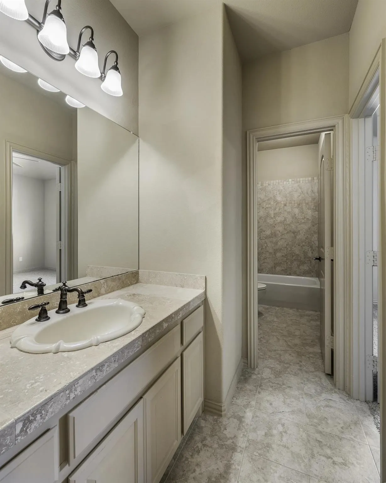 Single Family Residence For Rent in Denton County , 6916 cannon falls Drive, Plano, Texas 75024, 3 Bedrooms, 4 Bathrooms, 2 Garage spaces, 4,349 Sqft, built in 2006, Price $5,280, mls#21278134, Real Estate Agent in Plano, Homes For Rent in Denton county, Homes For Rent in Plano, Realtor in Plano Texas, Real Estate Brokerage Independent Realty Texas, Luminita Cordes Realtor