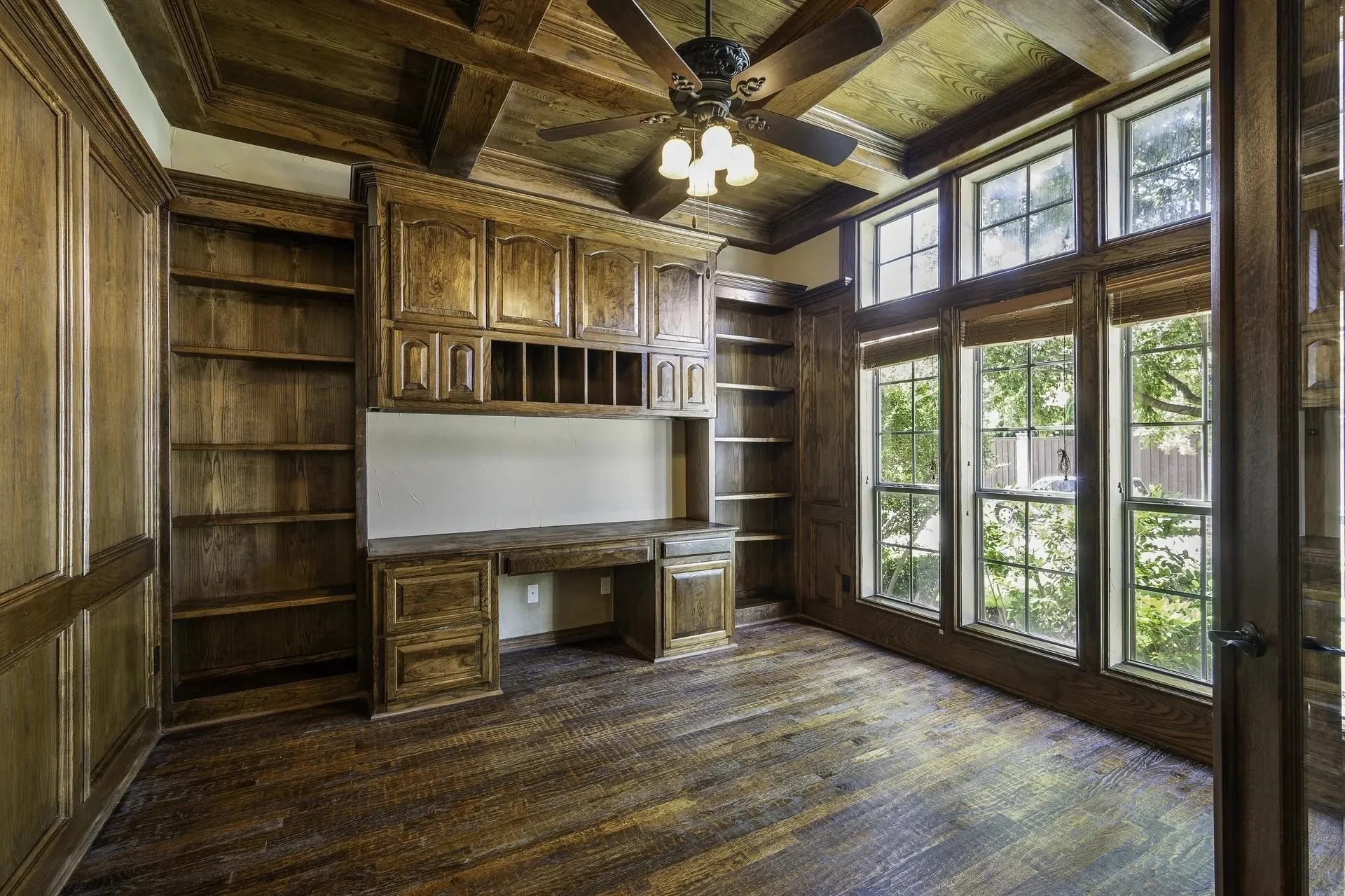 Single Family Residence For Rent in Denton County , 6916 cannon falls Drive, Plano, Texas 75024, 3 Bedrooms, 4 Bathrooms, 2 Garage spaces, 4,349 Sqft, built in 2006, Price $5,280, mls#21278134, Real Estate Agent in Plano, Homes For Rent in Denton county, Homes For Rent in Plano, Realtor in Plano Texas, Real Estate Brokerage Independent Realty Texas, Luminita Cordes Realtor