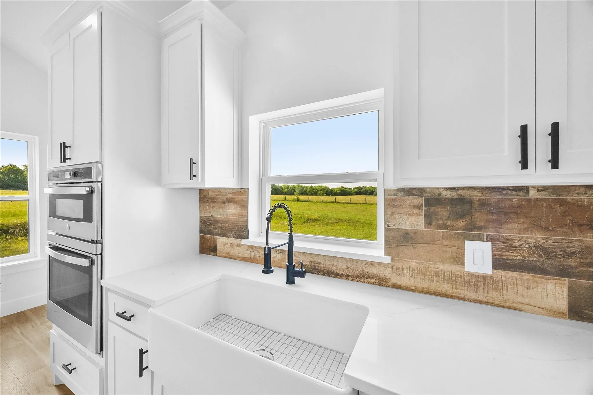 Single Family Residence For Sale in Collin County , 18580 County Road 949, Rockwall, Texas 75087, 4 Bedroom, 2 Bathroom, Garage spaces, 1,672 Sqft, built in 1990, mls#21277509, Real Estate Agent in Rockwall, Homes For Sale in Collin county, Homes For Sale in Rockwall, Realtor in Rockwall Texas, Real Estate Brokerage Independent Realty Texas, Luminita Cordes Realtor