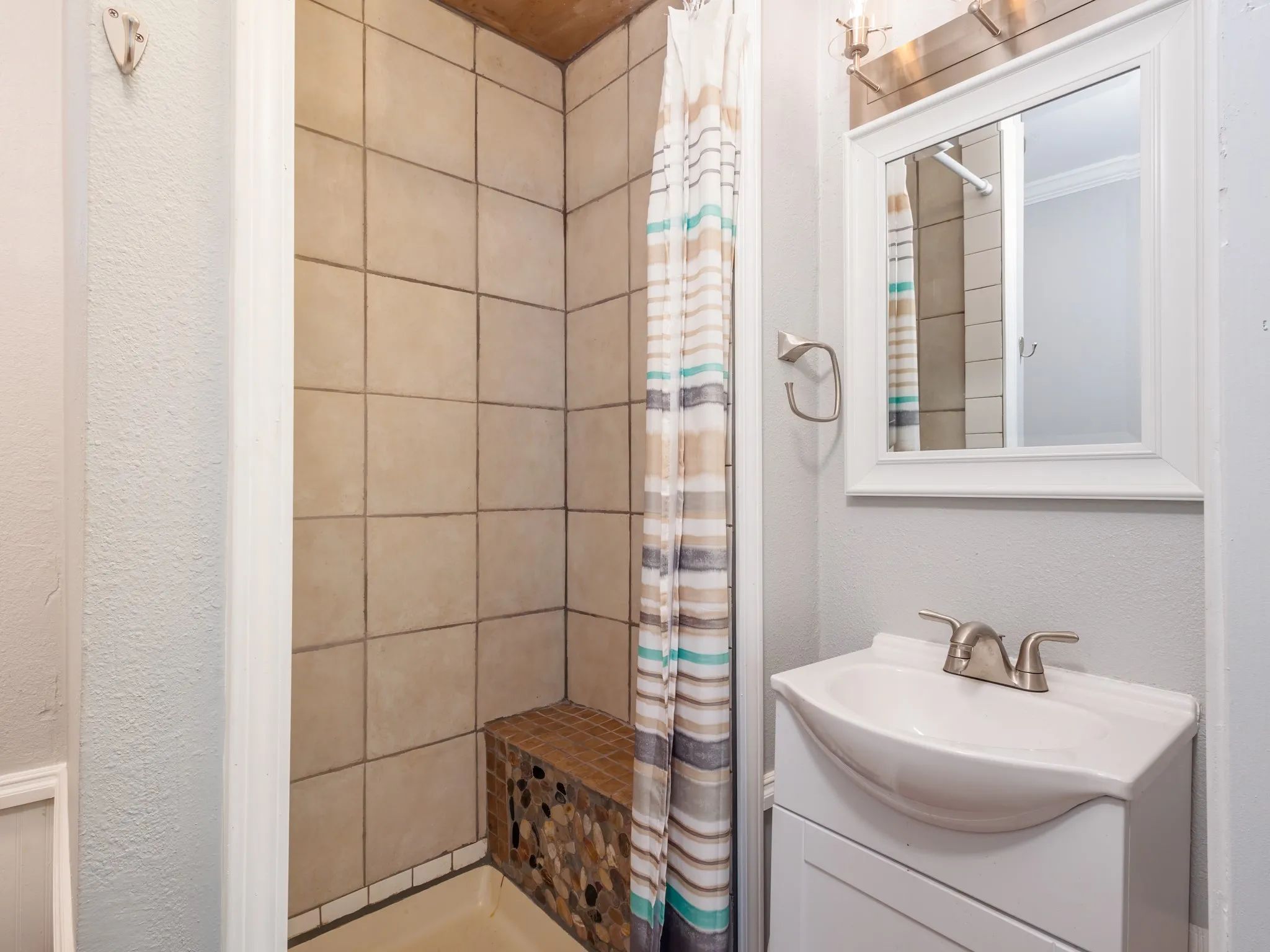 Studio guest quarters bathroom.